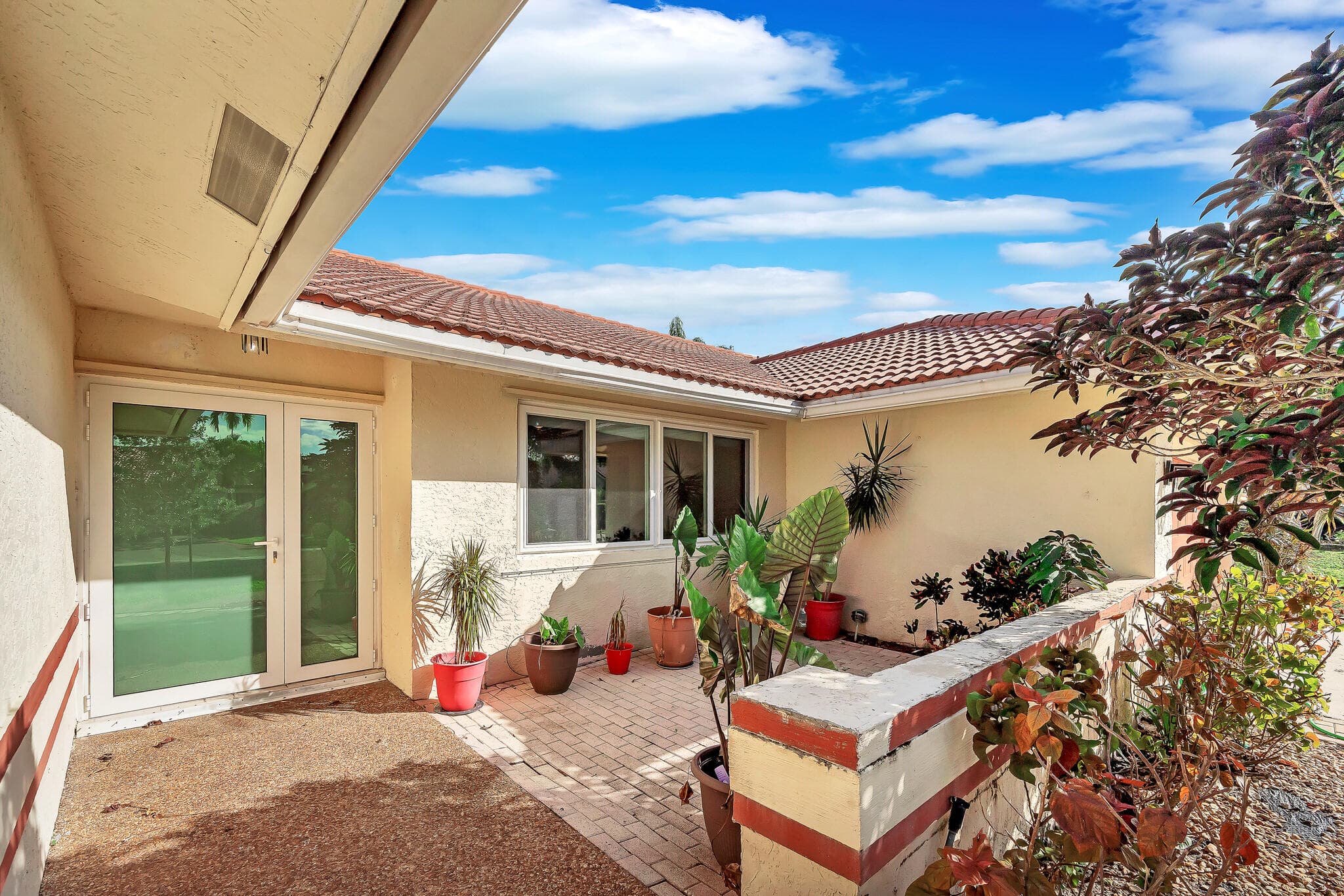 4377 NW 88th Terrace, Coral Springs, FL 33065 — photo 6 of 63