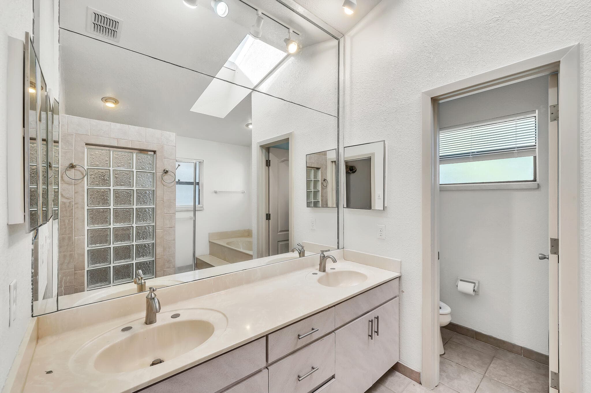 4377 NW 88th Terrace, Coral Springs, FL 33065 — photo 41 of 63