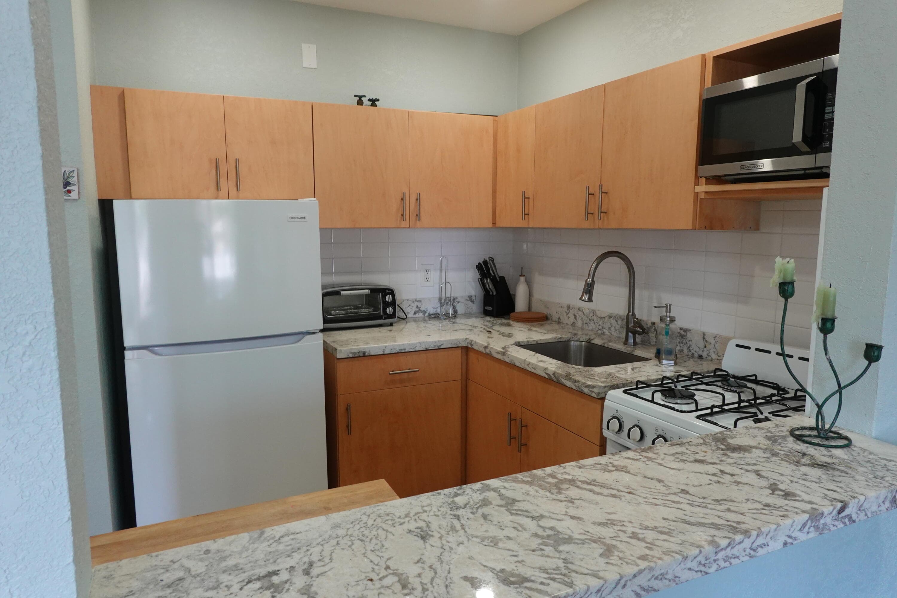 301 E Mcnab Road 113, Pompano Beach, FL 33060 — photo 8 of 21