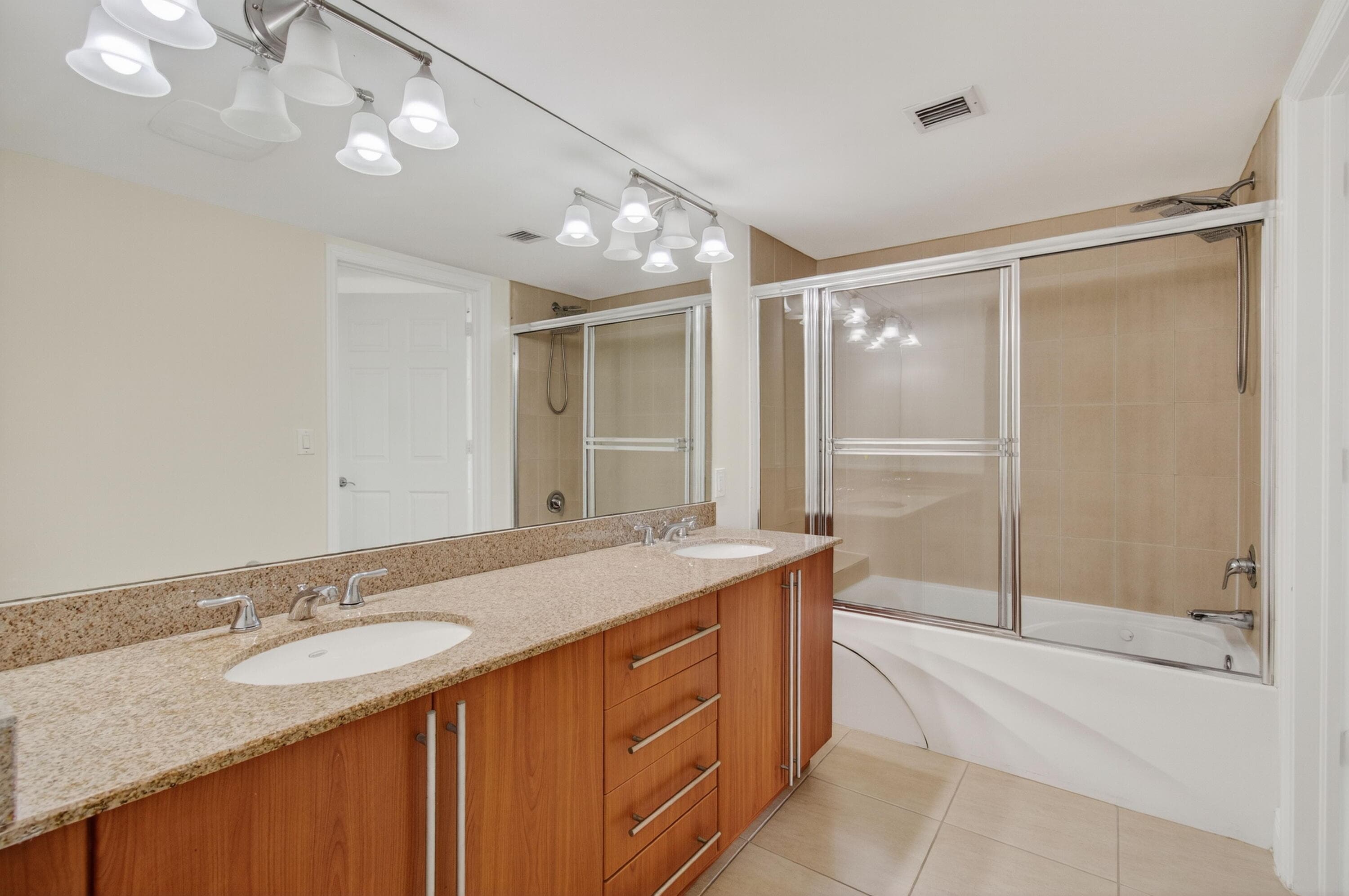 610 Clematis Street 532, West Palm Beach, FL 33401 — photo 40 of 63
