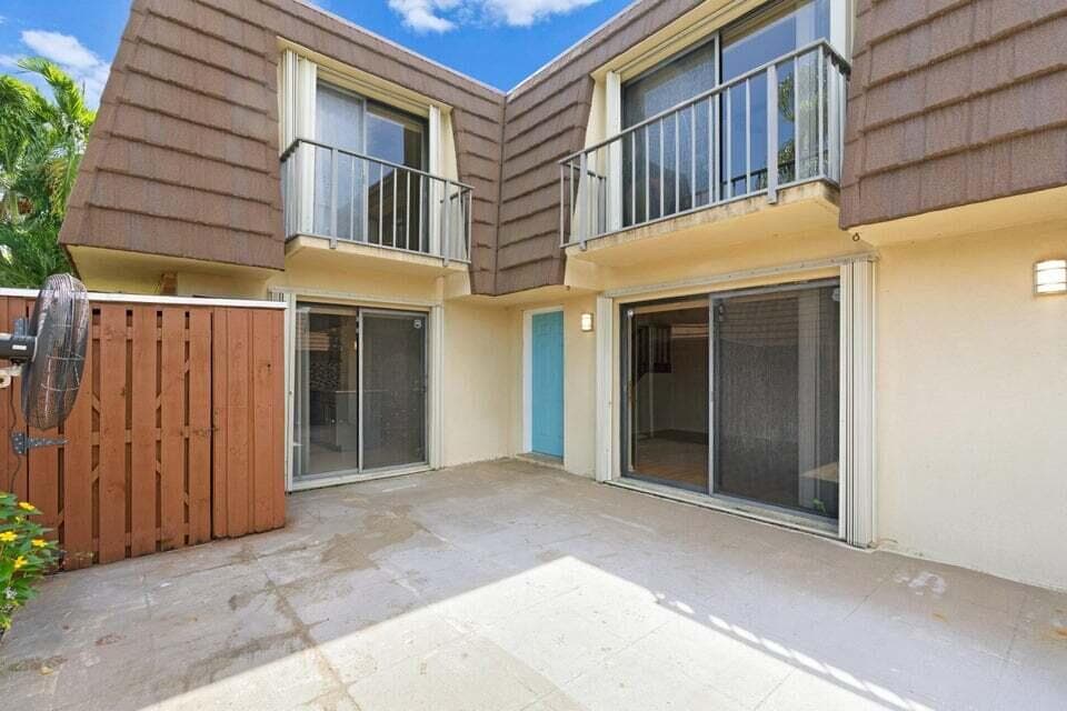 3960 August Drive, Lake Worth, FL 33461 — photo 3 of 19