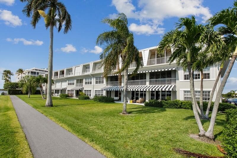 2160 Ibis Isle Road 1, Palm Beach, FL 33480 — photo 30 of 43