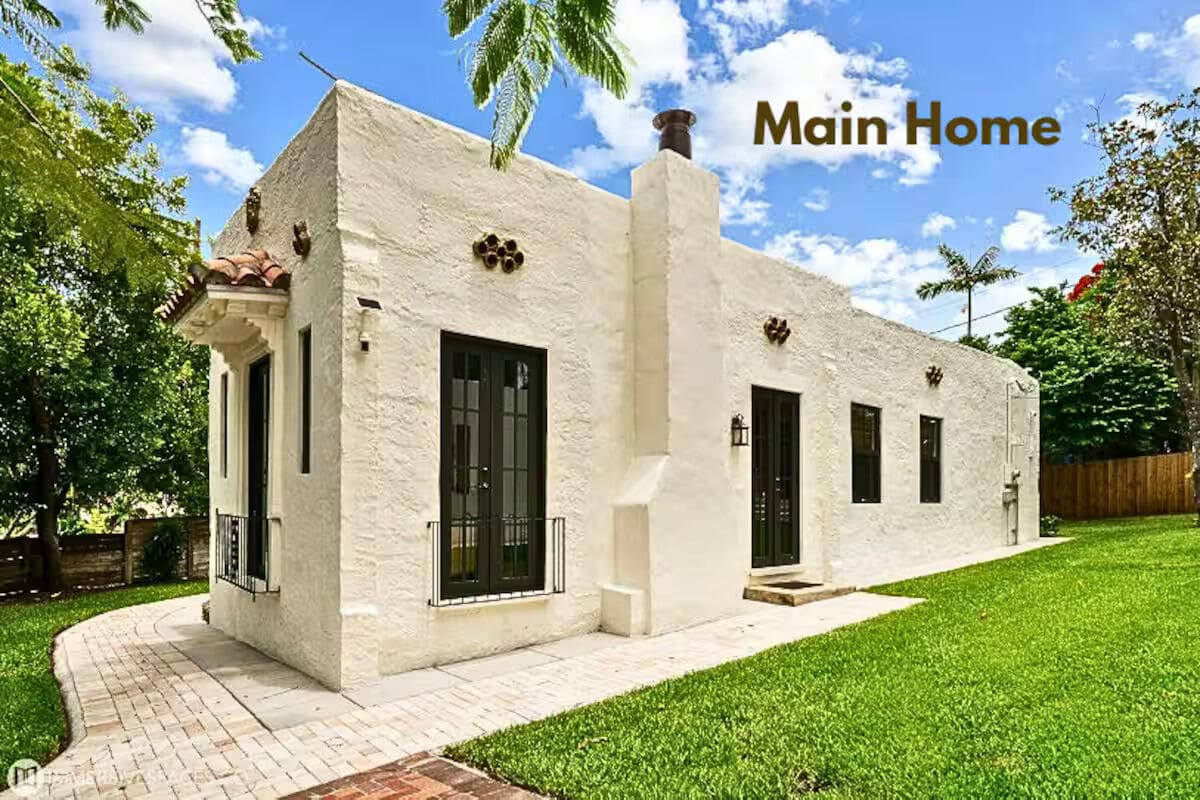 828 35th Street, West Palm Beach, FL 33407 — photo 18 of 33