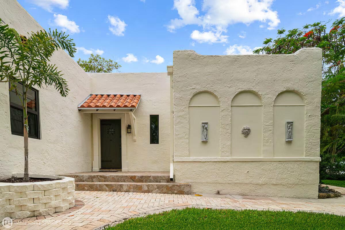 828 35th Street, West Palm Beach, FL 33407 — photo 19 of 33