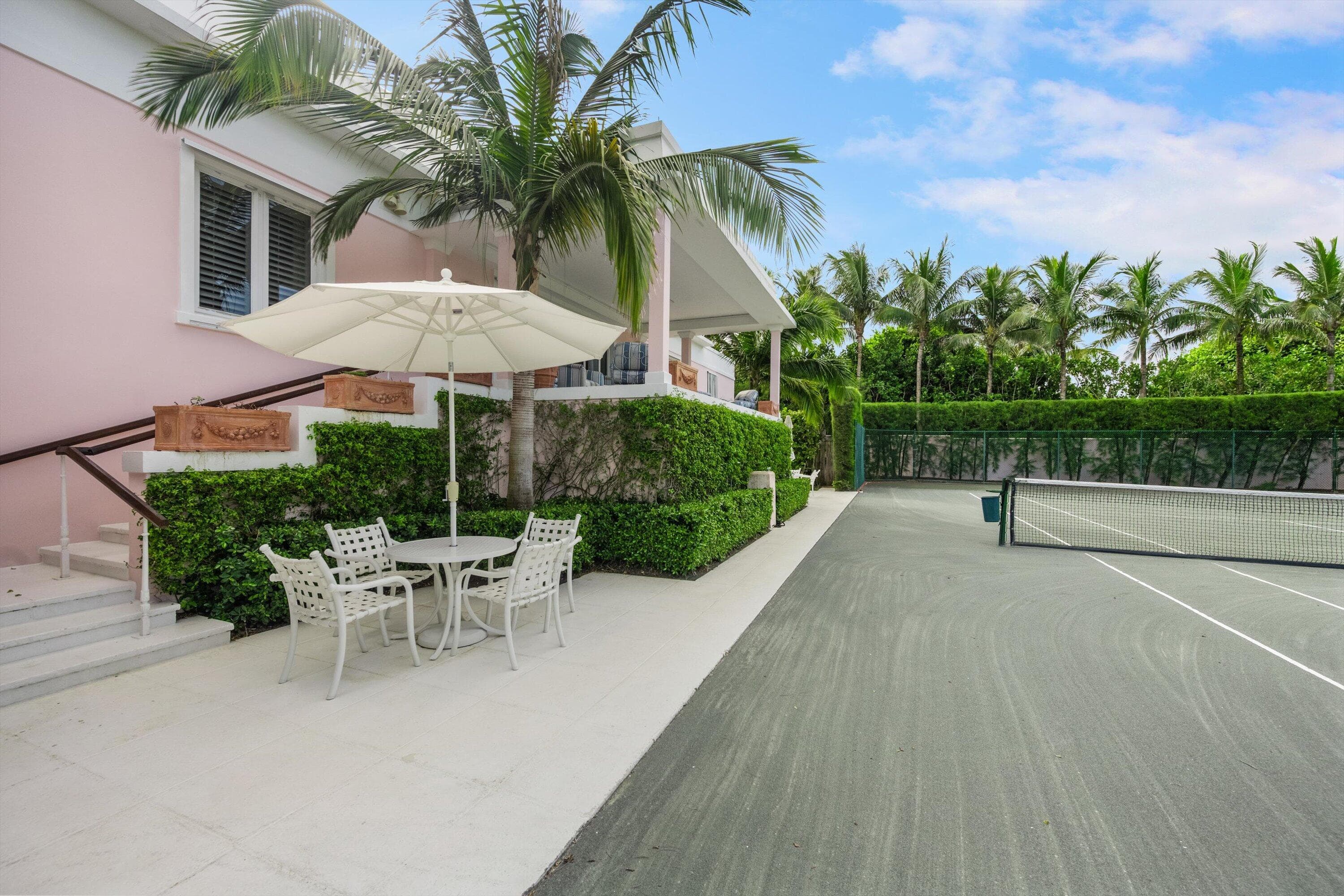 911 N Ocean Boulevard, Palm Beach, FL 33480 — photo 10 of 18