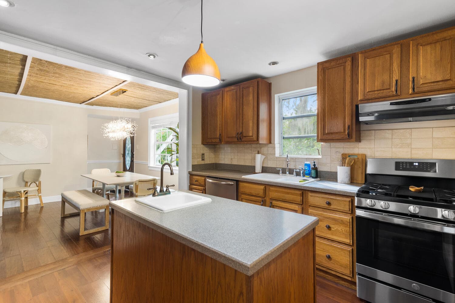 303 Lang Road, Cloud Lake, FL 33406 — photo 15 of 38