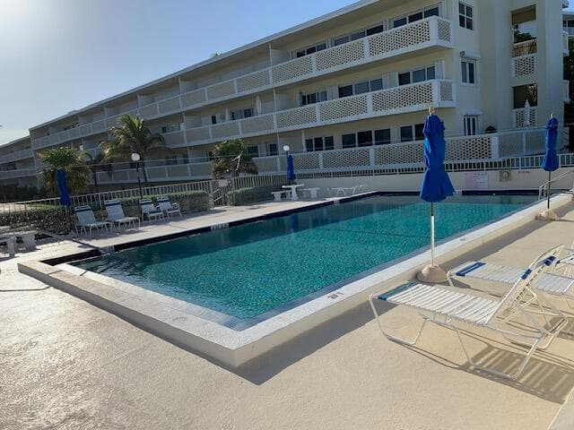 2565 S Ocean 2060 Boulevard 2060, Palm Beach, FL 33480 — photo 5 of 17