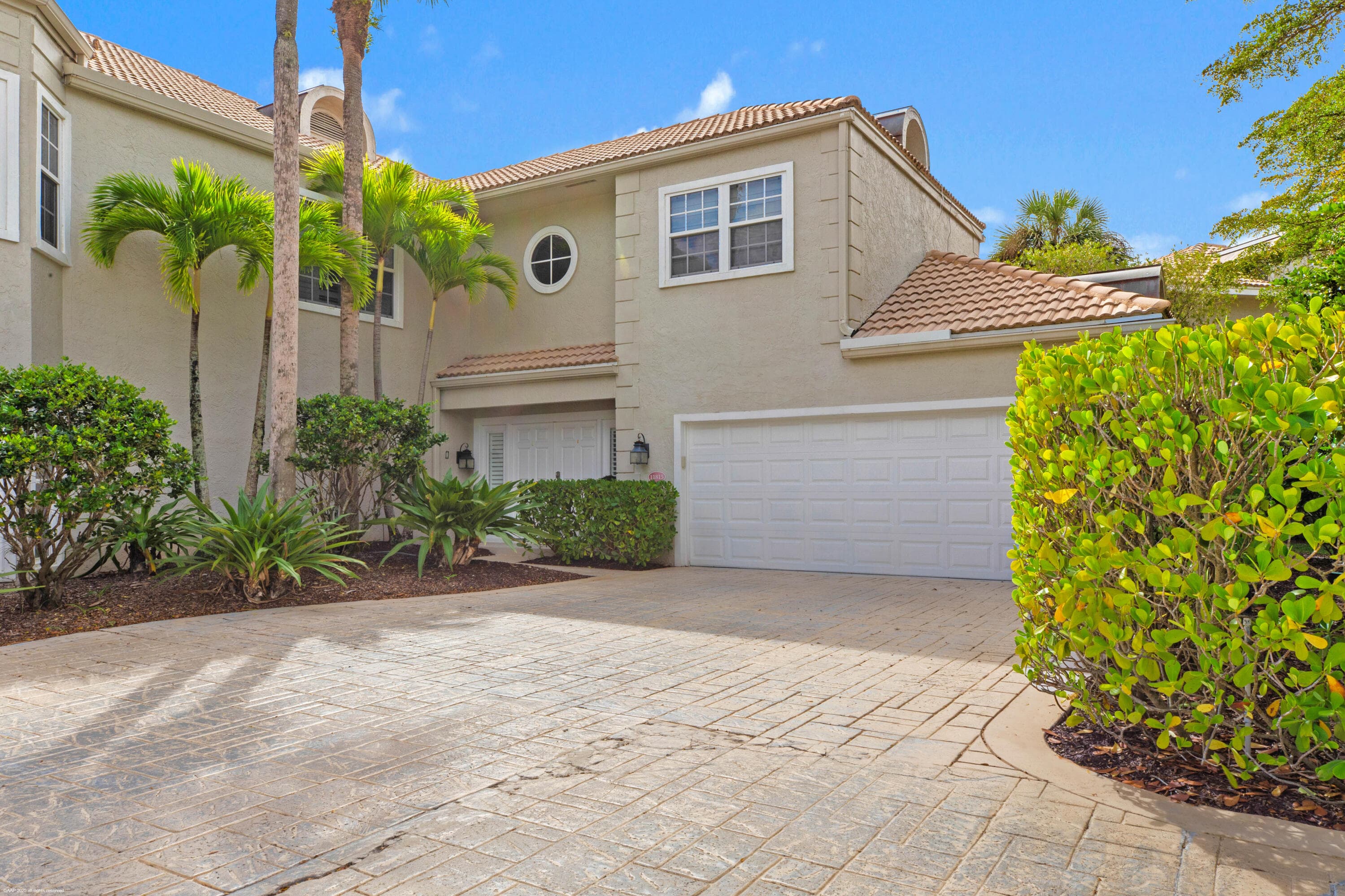 11815 Pebblewood Drive, Wellington, FL 33414 — photo 4 of 35
