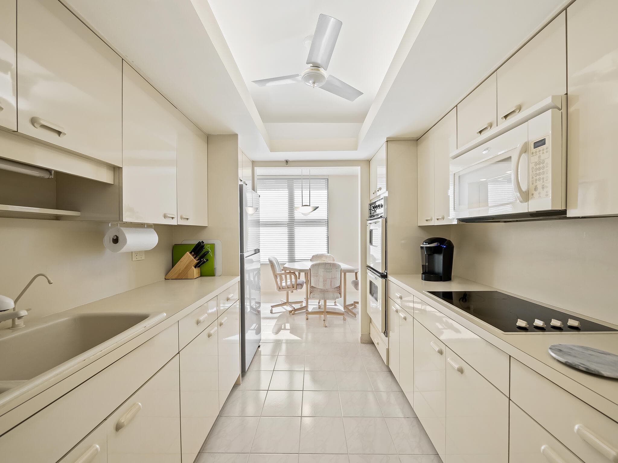 3115 S Ocean Boulevard 901, Highland Beach, FL 33487 — photo 12 of 41