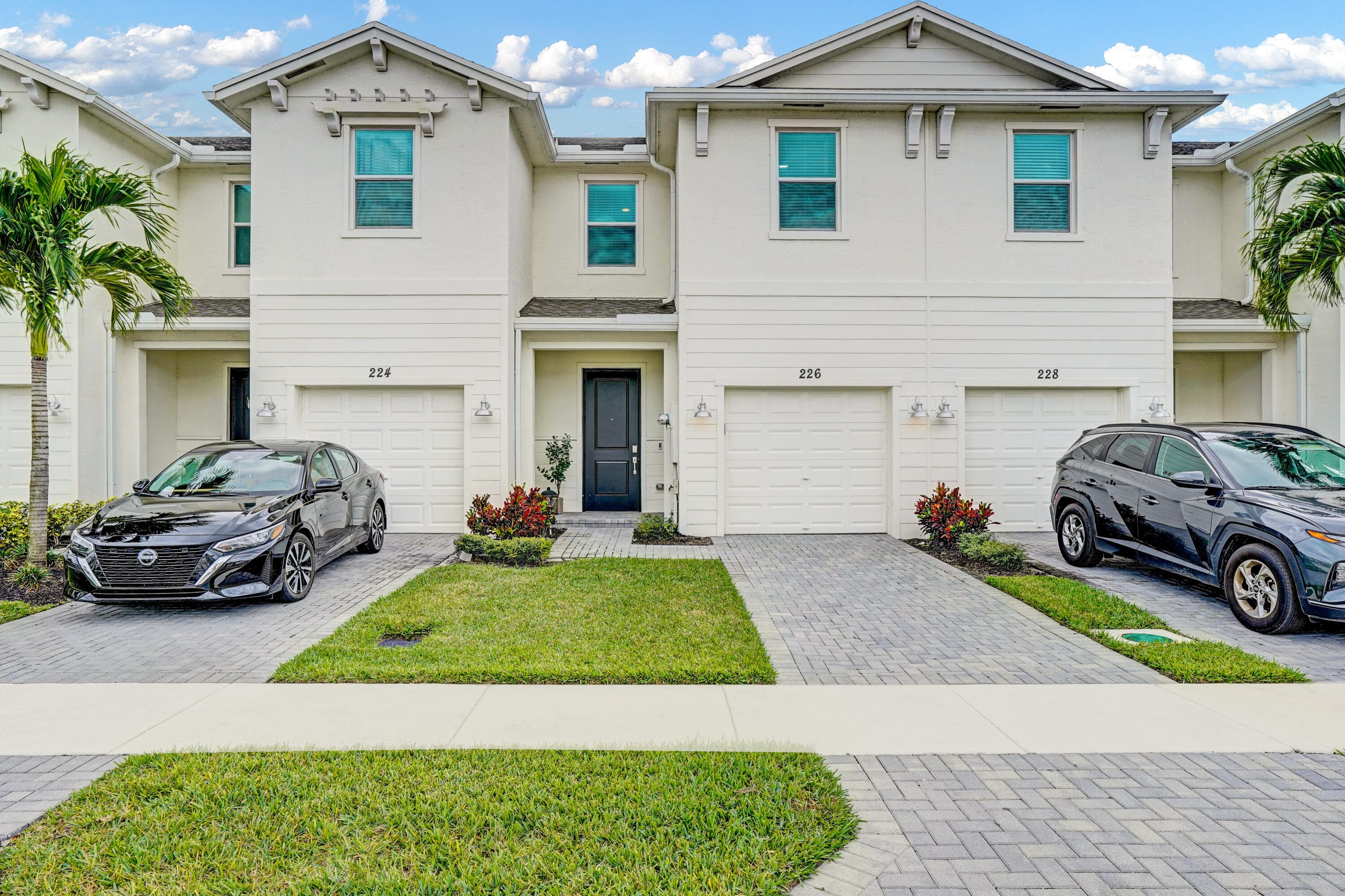 226 SE Woodbark Street, Port St. Lucie, FL 34984 — photo 3 of 36
