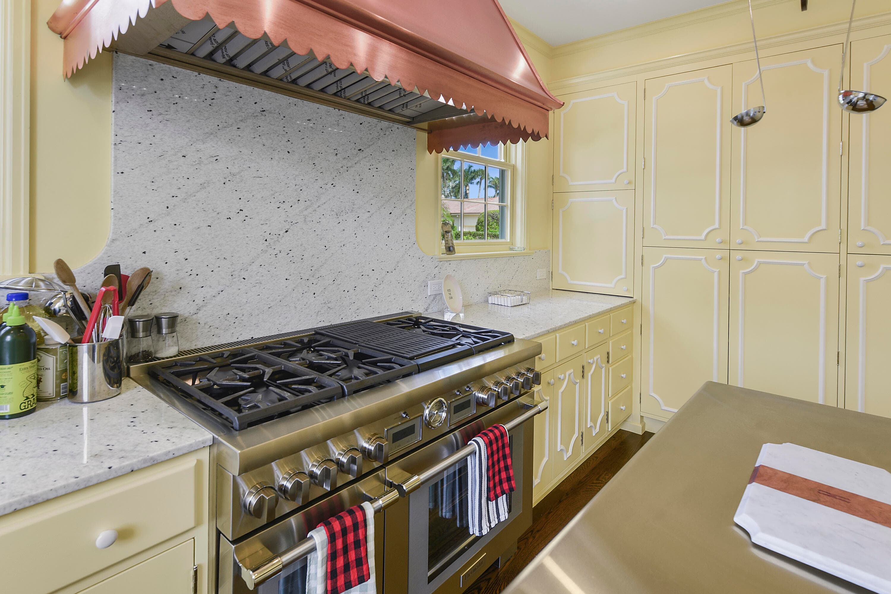 250 Algoma Road, Palm Beach, FL 33480 — photo 16 of 63