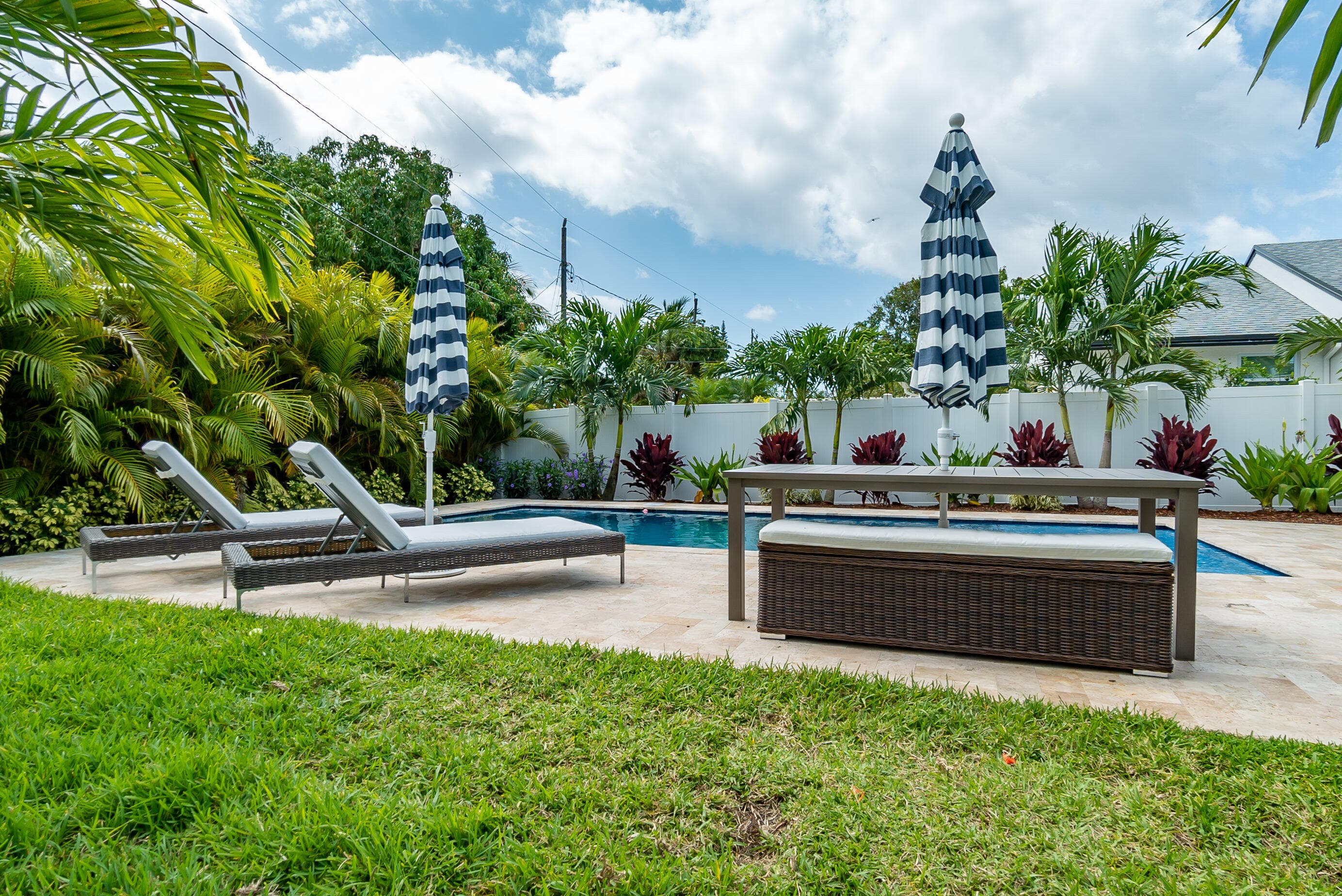 301 S Swinton Avenue, Delray Beach, FL 33444 — photo 23 of 29