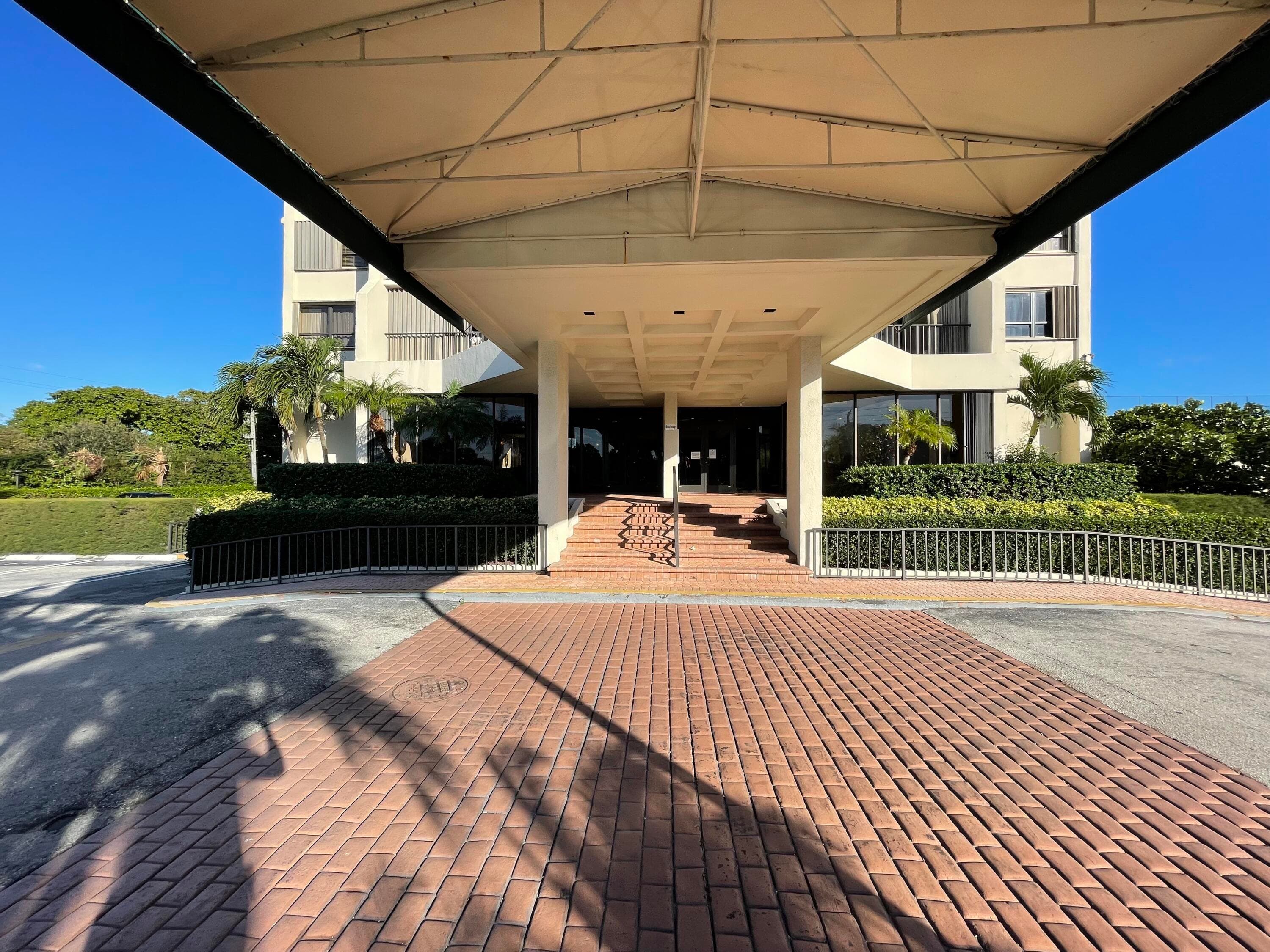 5600 N Flagler Drive 2209, West Palm Beach, FL 33407 — photo 26 of 45