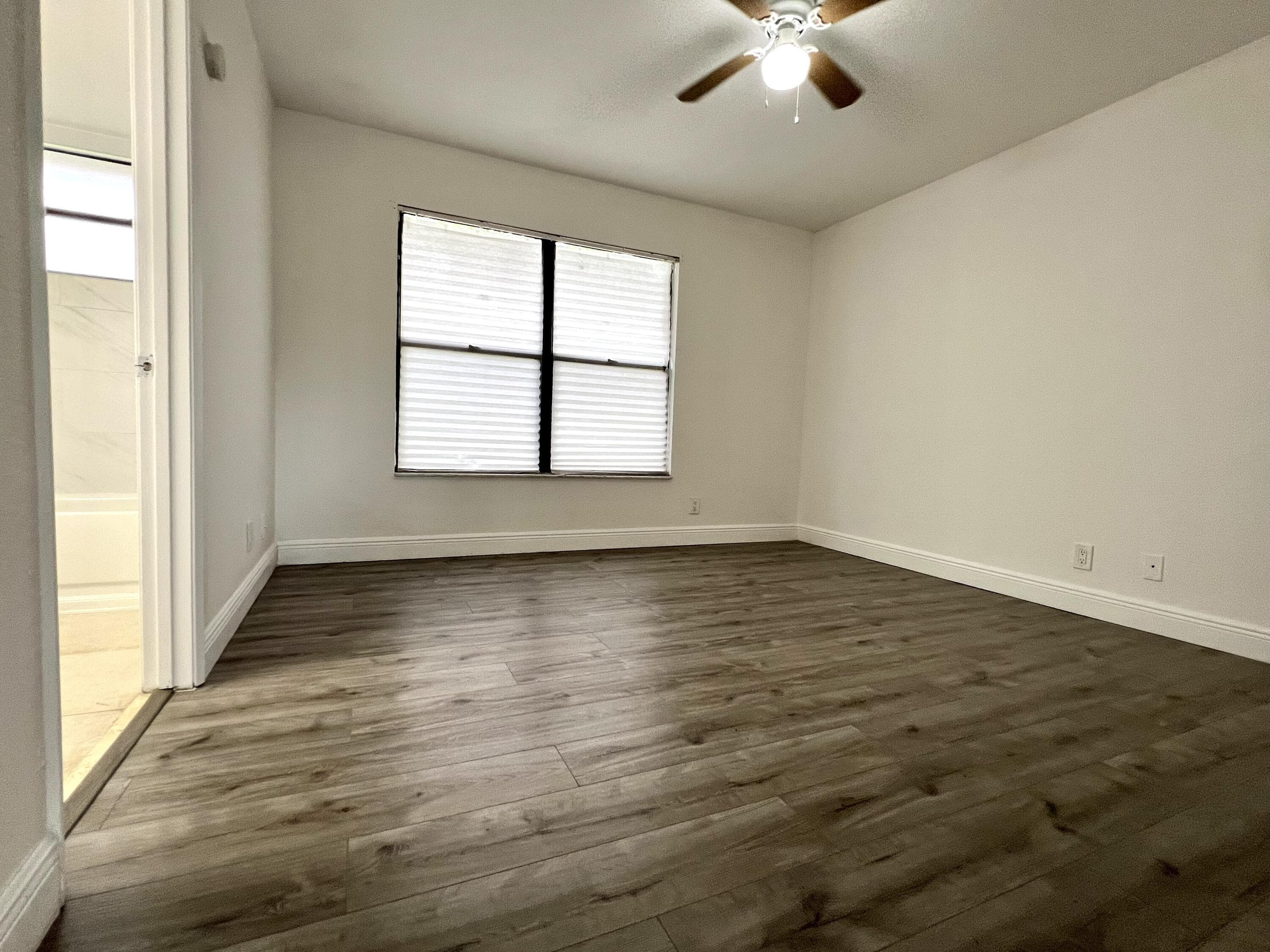 1581 Balfour Point Drive E, West Palm Beach, FL 33411 — photo 11 of 19