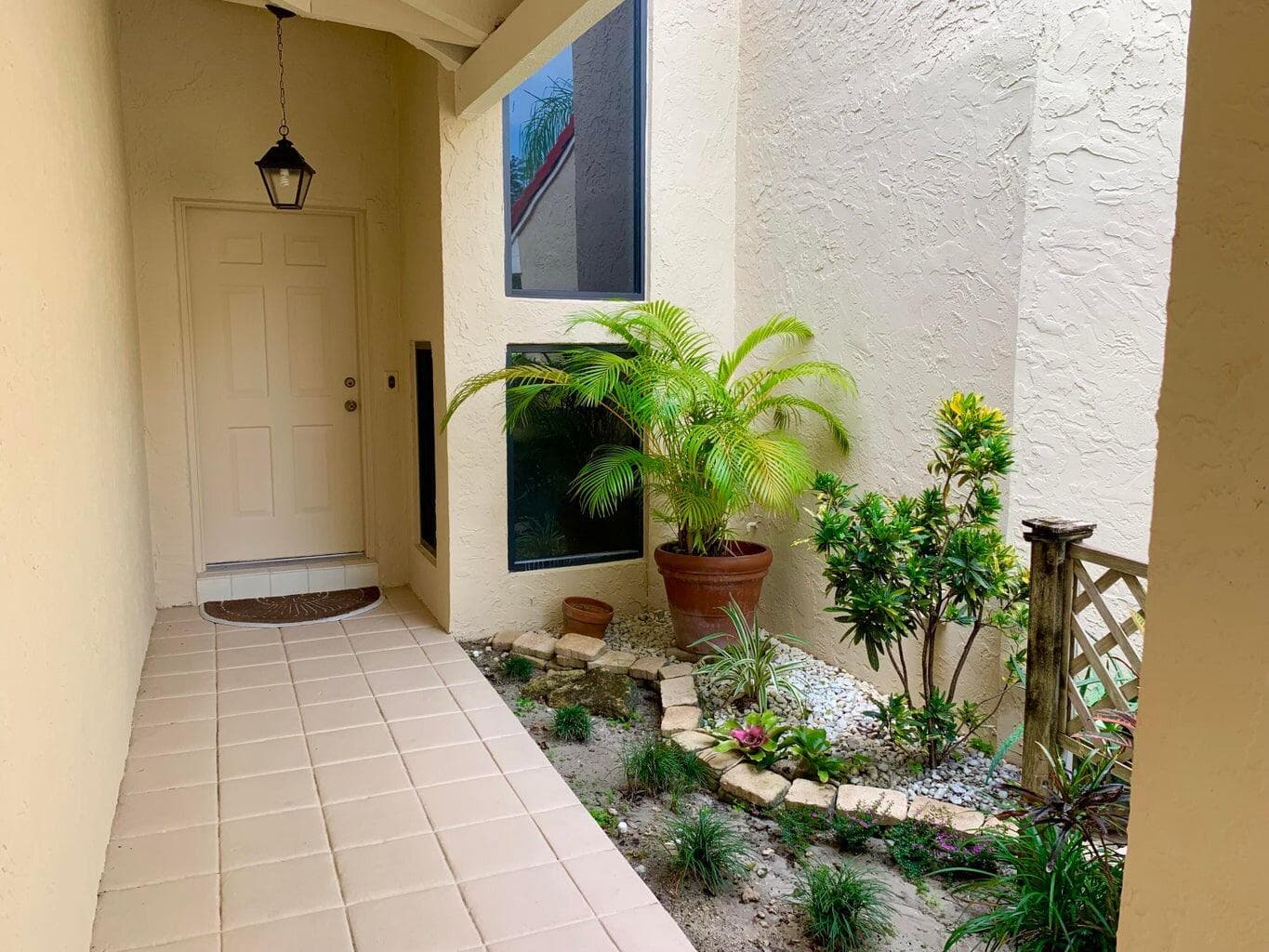 723 Windermere Way, Palm Beach Gardens, FL 33418 — photo 2 of 23