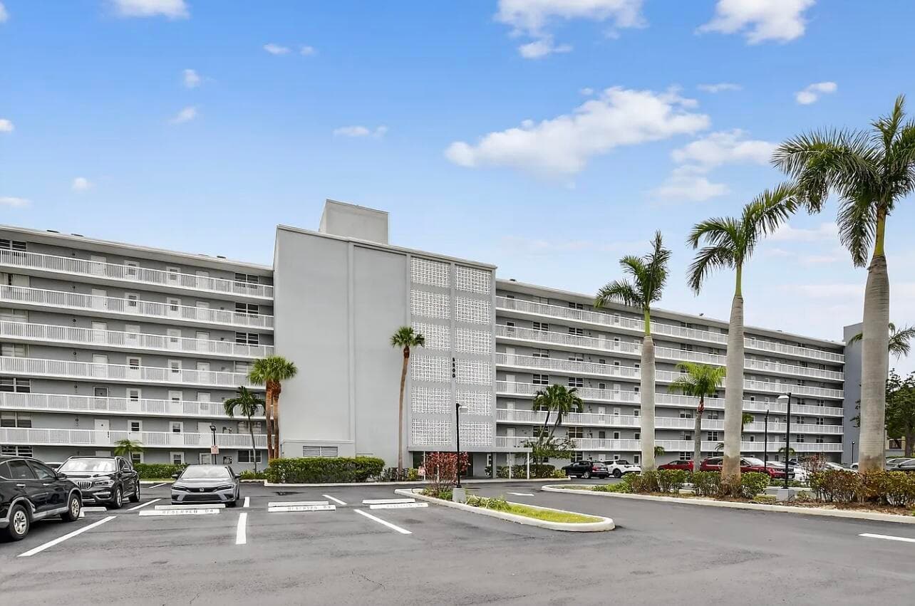 5500 NW 2nd Avenue 121, Boca Raton, FL 33487 — photo 1 of 27