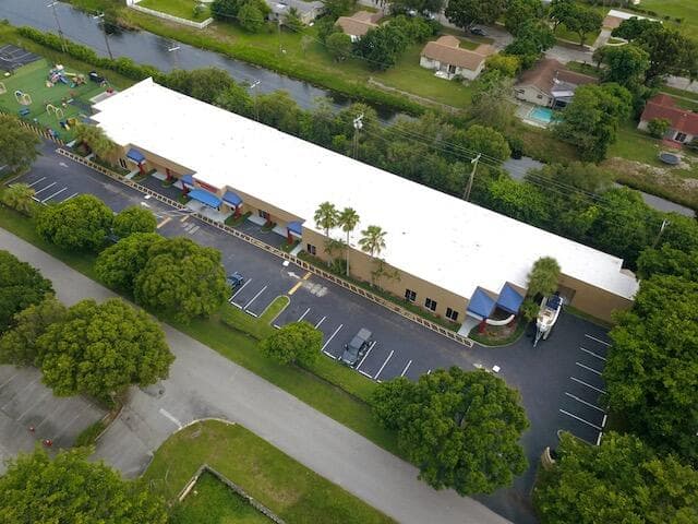 4480 S Tiffany Drive, Mangonia Park, FL 33407 — photo