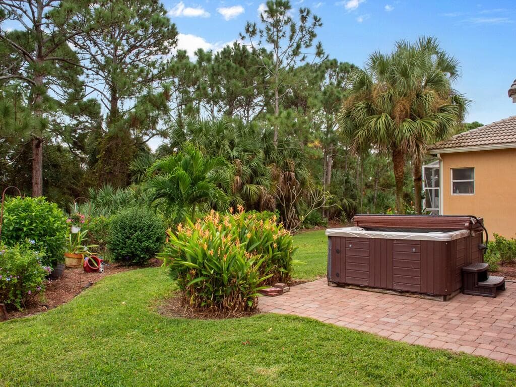 6159 Arlington Way, Fort Pierce, FL 34951 — photo 2 of 33