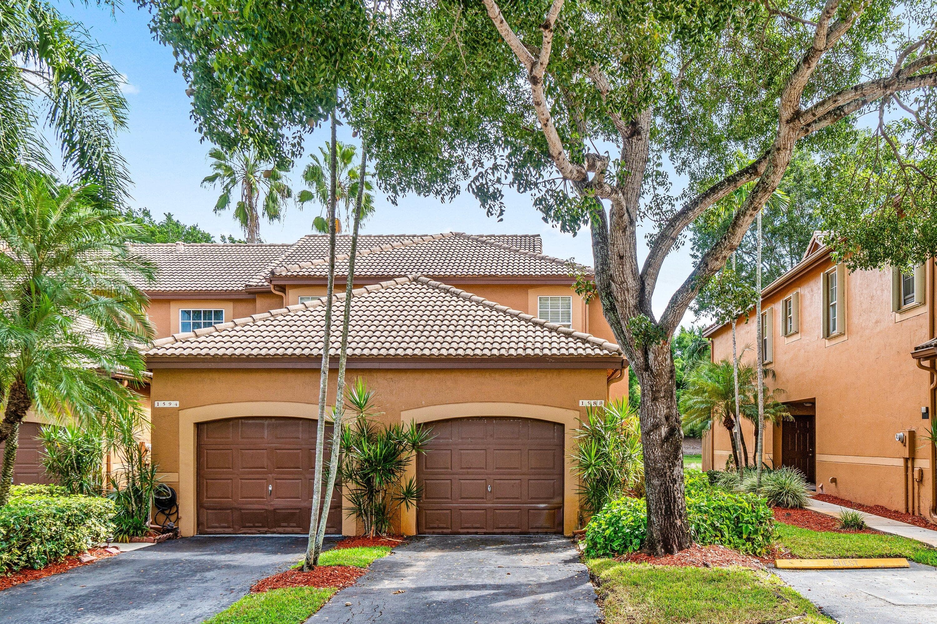 1588 Veracruz Lane 1588, Weston, FL 33327 — photo 1 of 41