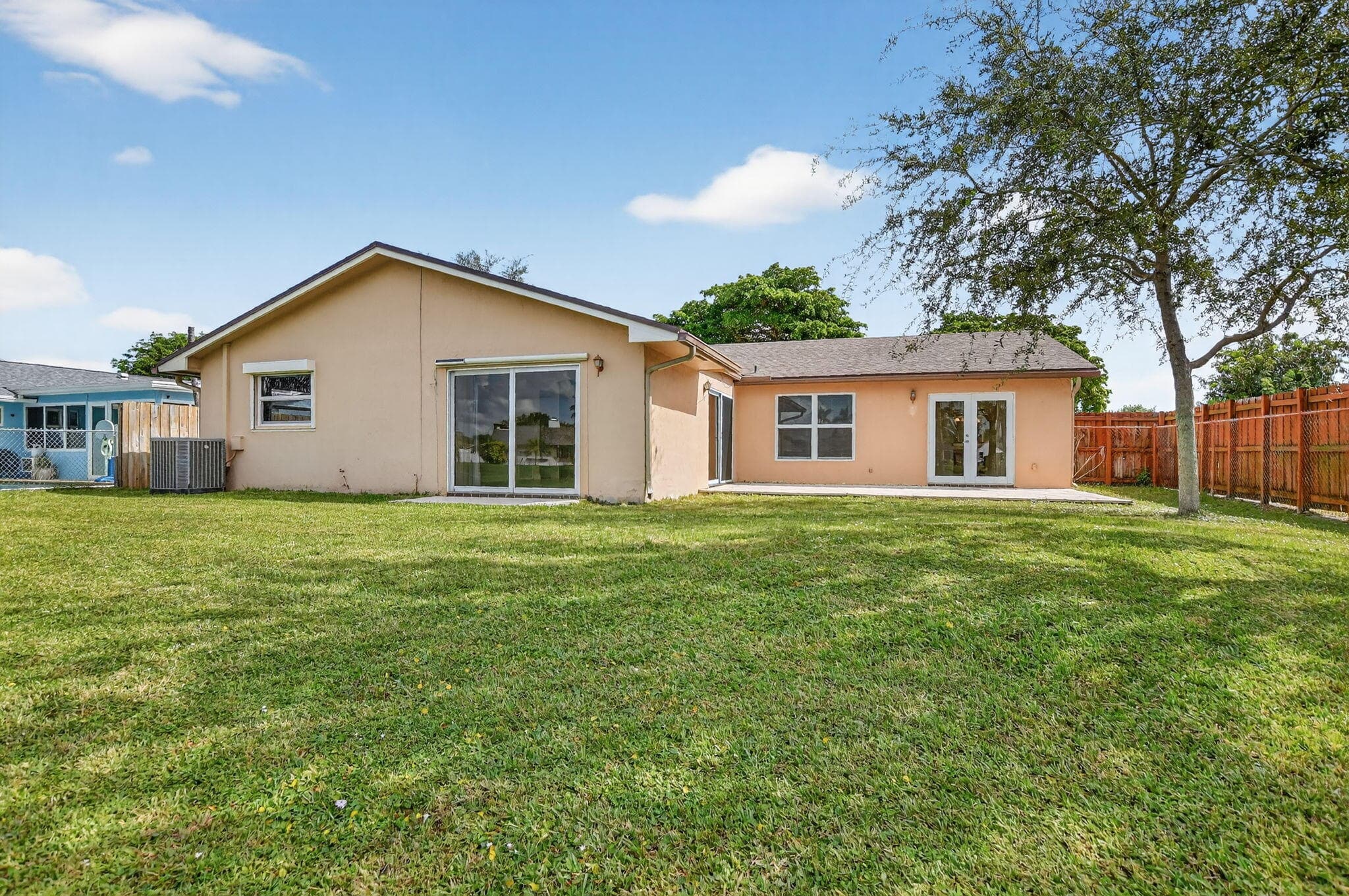 1273 SW 25th Avenue, Deerfield Beach, FL 33442 — photo 43 of 51