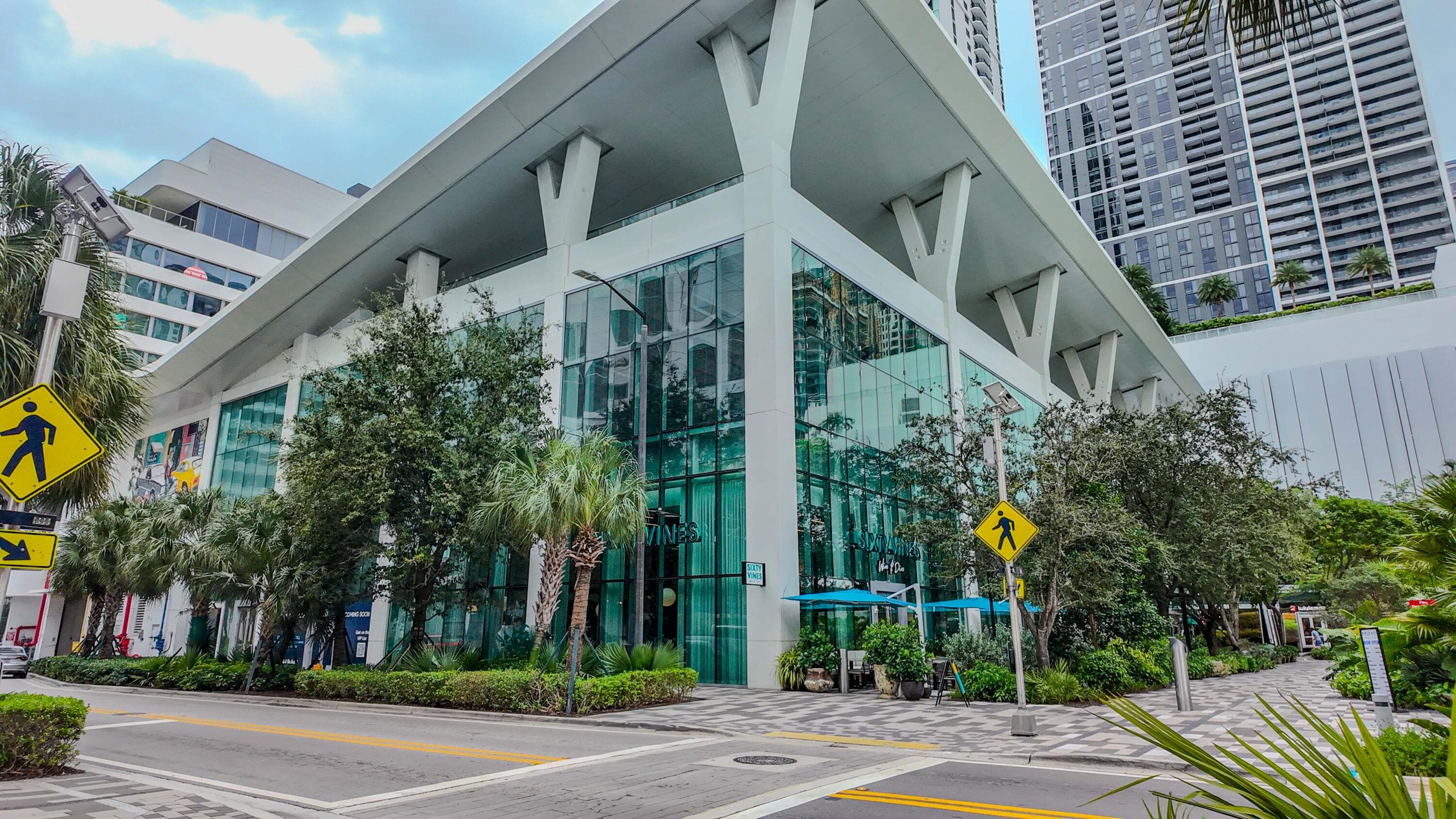 851 NE 1st Avenue 812, Miami, FL 33132 — photo 22 of 84