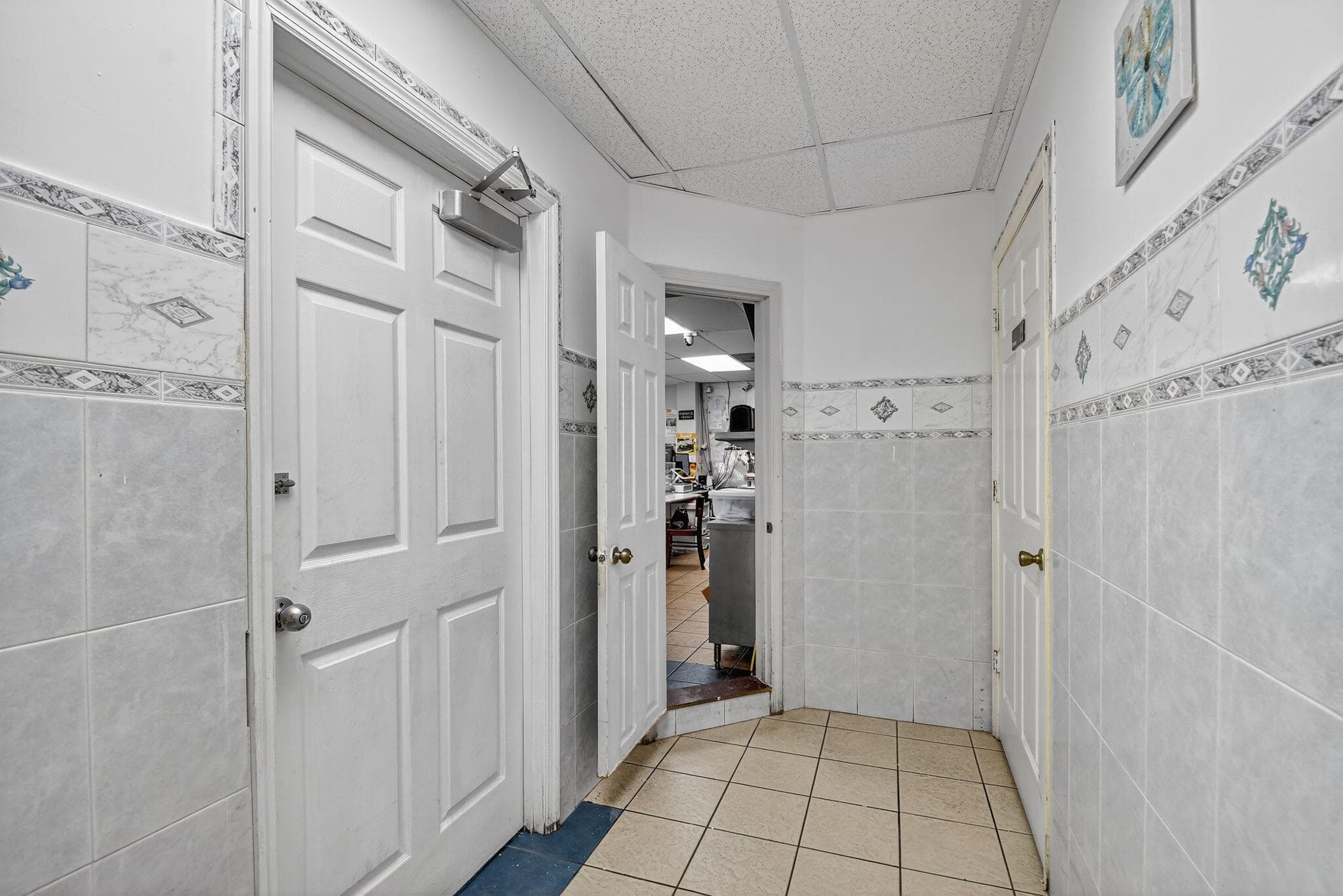 1541 W Blue Heron Boulevard, Riviera Beach, FL 33404 — photo 35 of 53