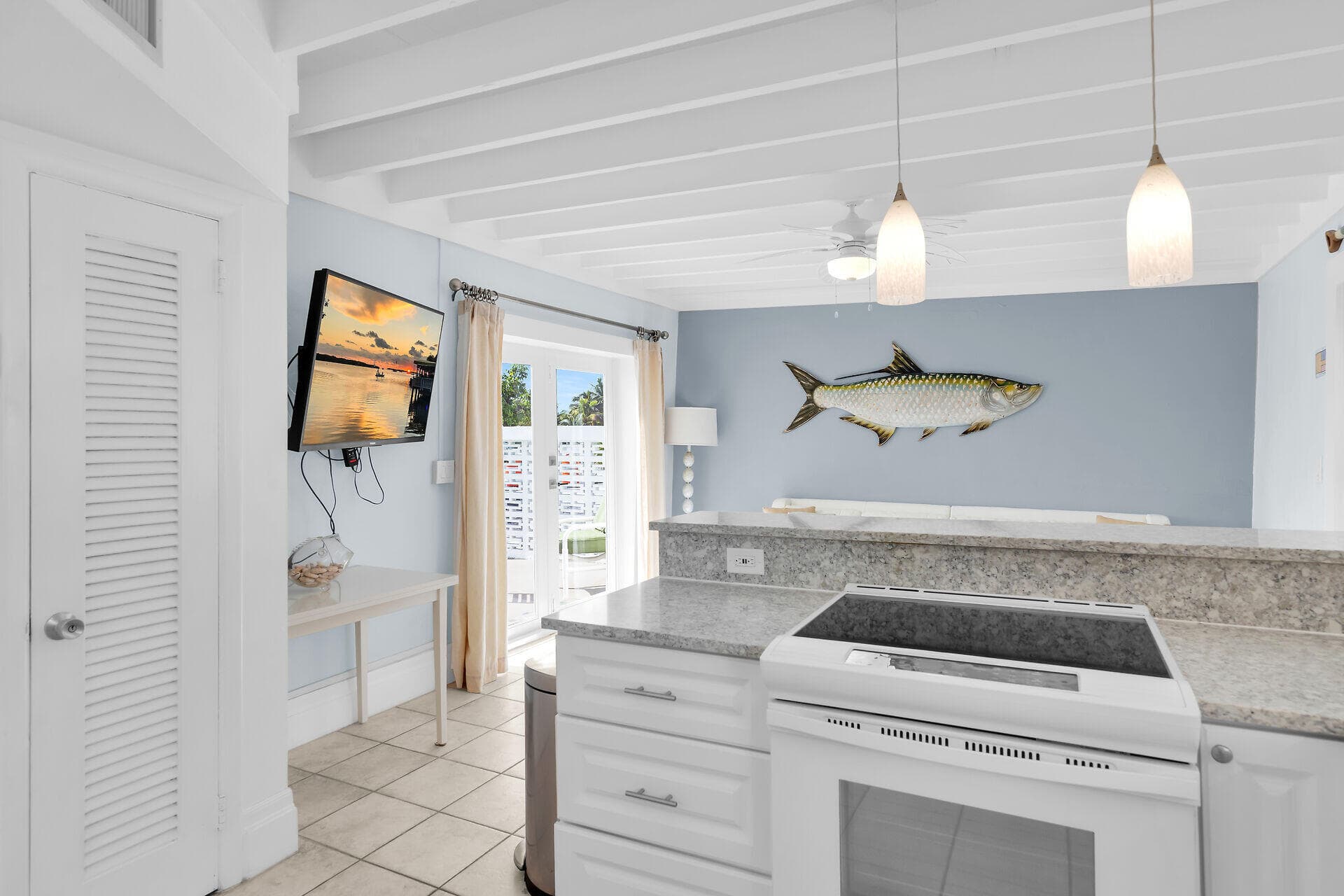 11725 3rd Avenue Ocean, Marathon, FL 33050 — photo 8 of 37