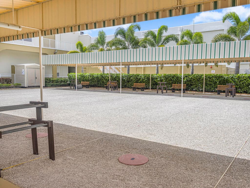 4 Golfs Edge E, West Palm Beach, FL 33417 — photo 30 of 33