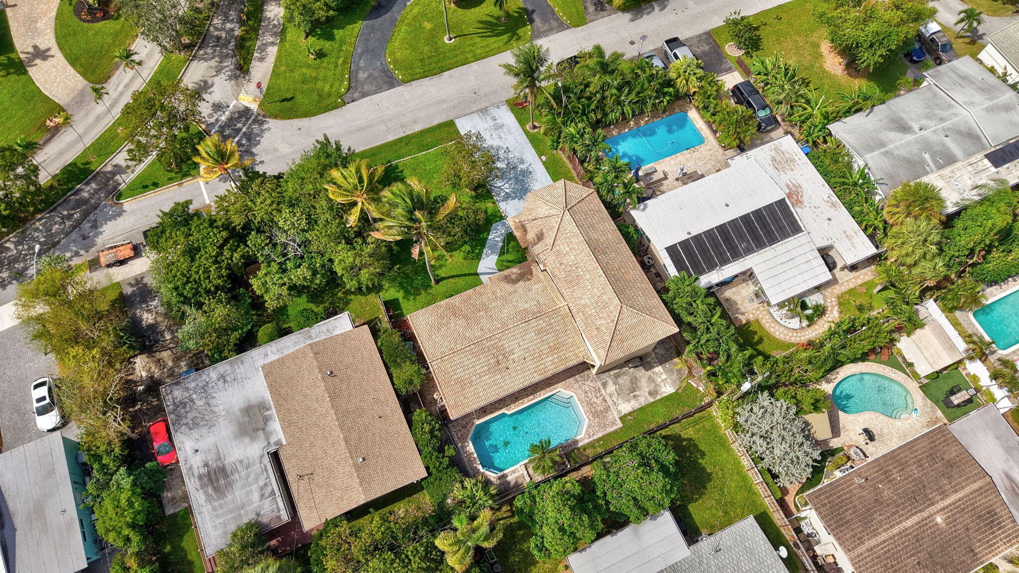 1300 NE 26th Avenue NE, Pompano Beach, FL 33062 — photo 5 of 68