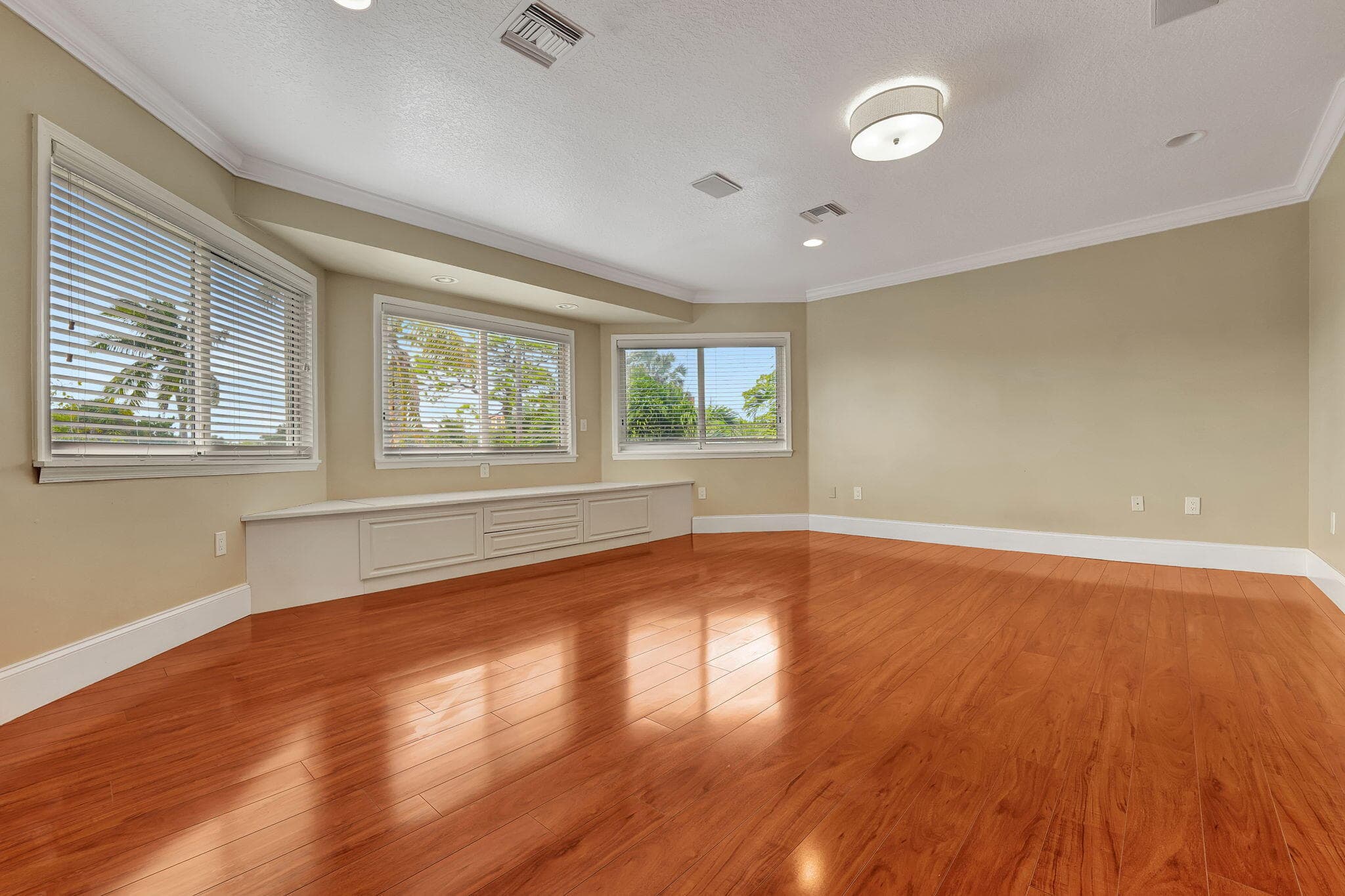 1300 NE 26th Avenue NE, Pompano Beach, FL 33062 — photo 36 of 68
