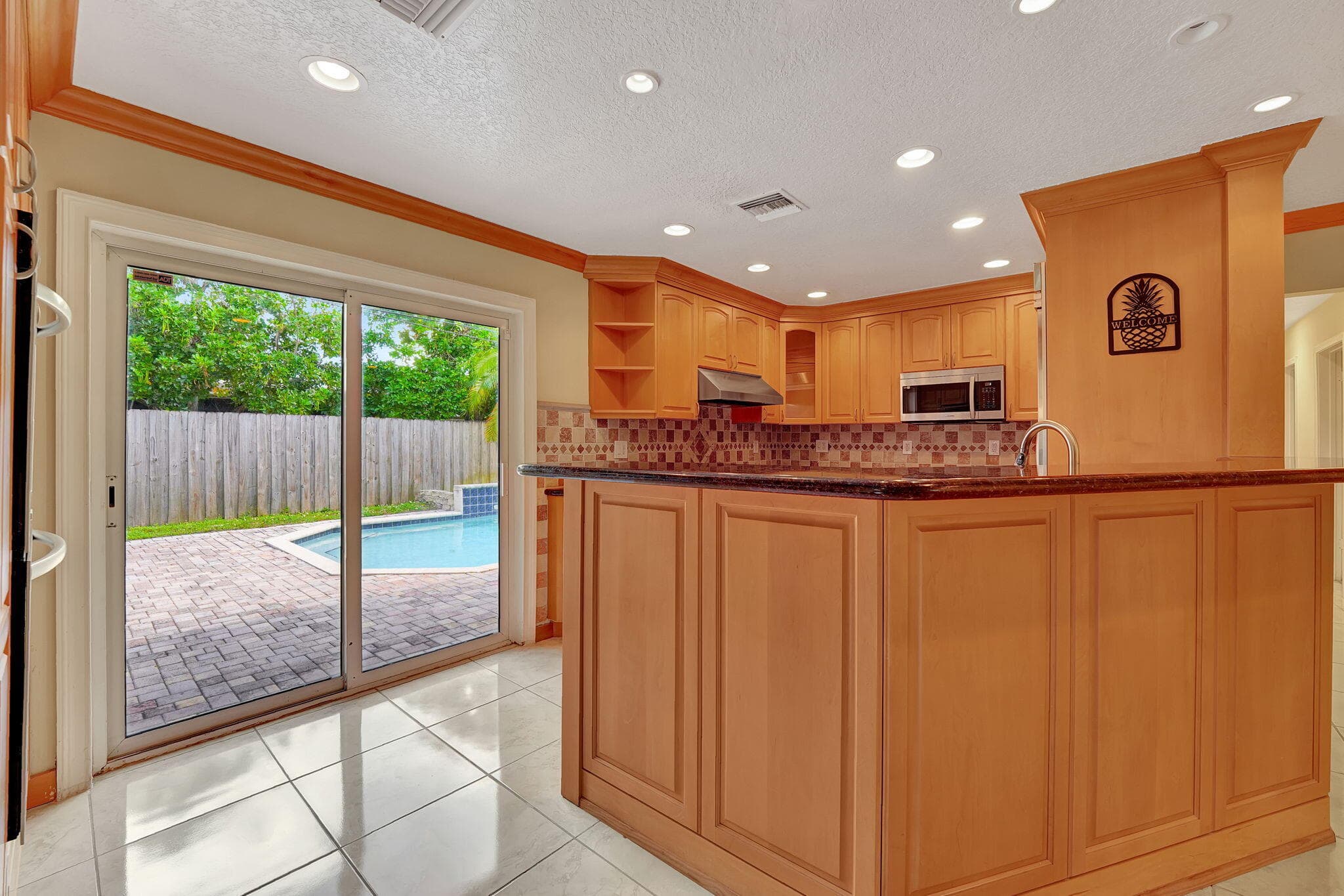 1300 NE 26th Avenue NE, Pompano Beach, FL 33062 — photo 63 of 68