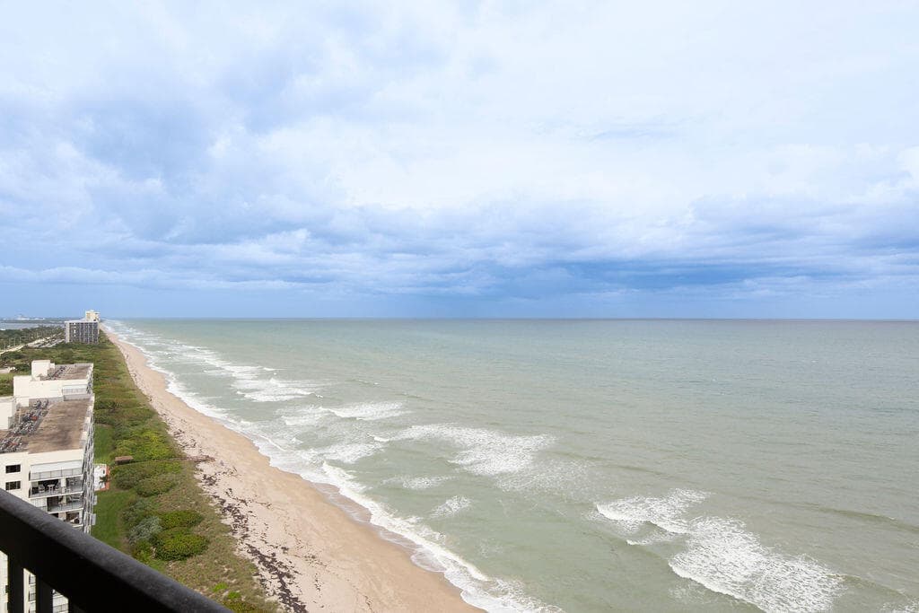 9500 S Ocean Drive 1905, Jensen Beach, FL 34957 — photo 28 of 40