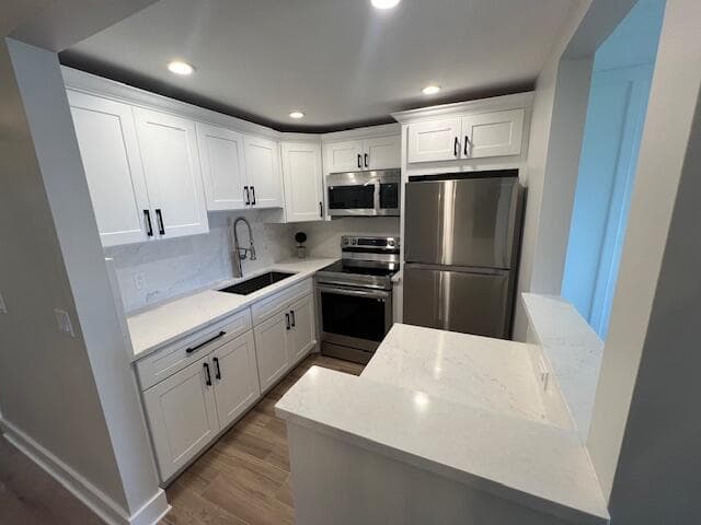 124 Sheffield F, West Palm Beach, FL 33417 — photo 2 of 15