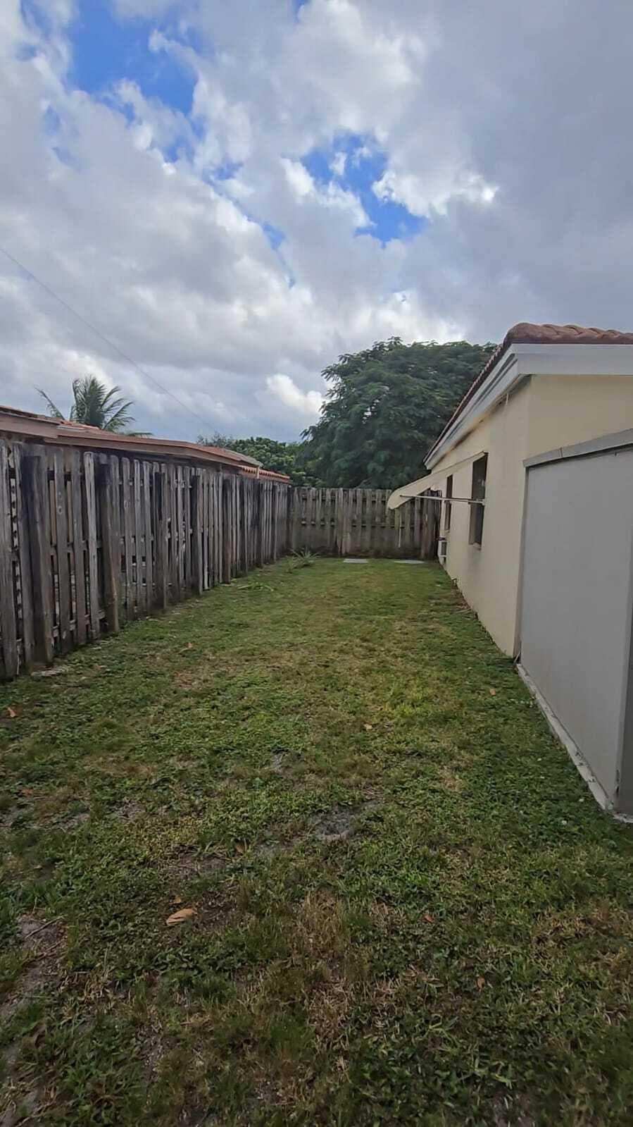 1435 NE 182nd Street, North Miami Beach, FL 33162 — photo 11 of 13