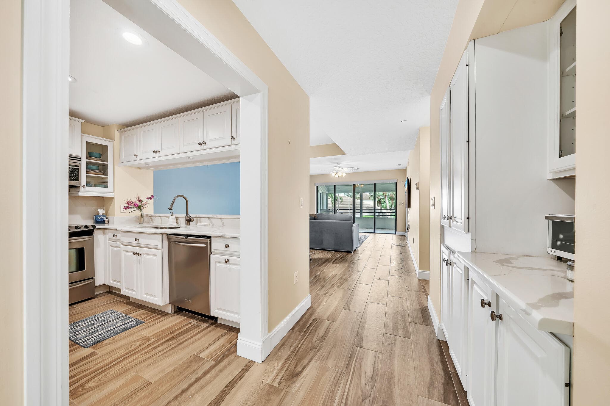 827 Oak Harbour Drive, Juno Beach, FL 33408 — photo 9 of 66
