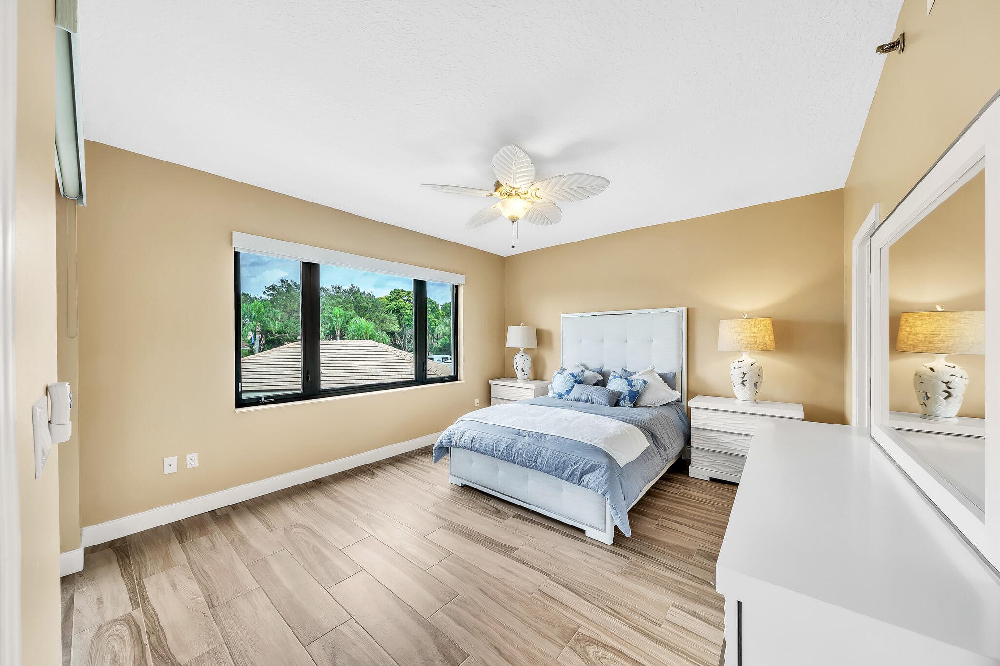 827 Oak Harbour Drive, Juno Beach, FL 33408 — photo 25 of 66