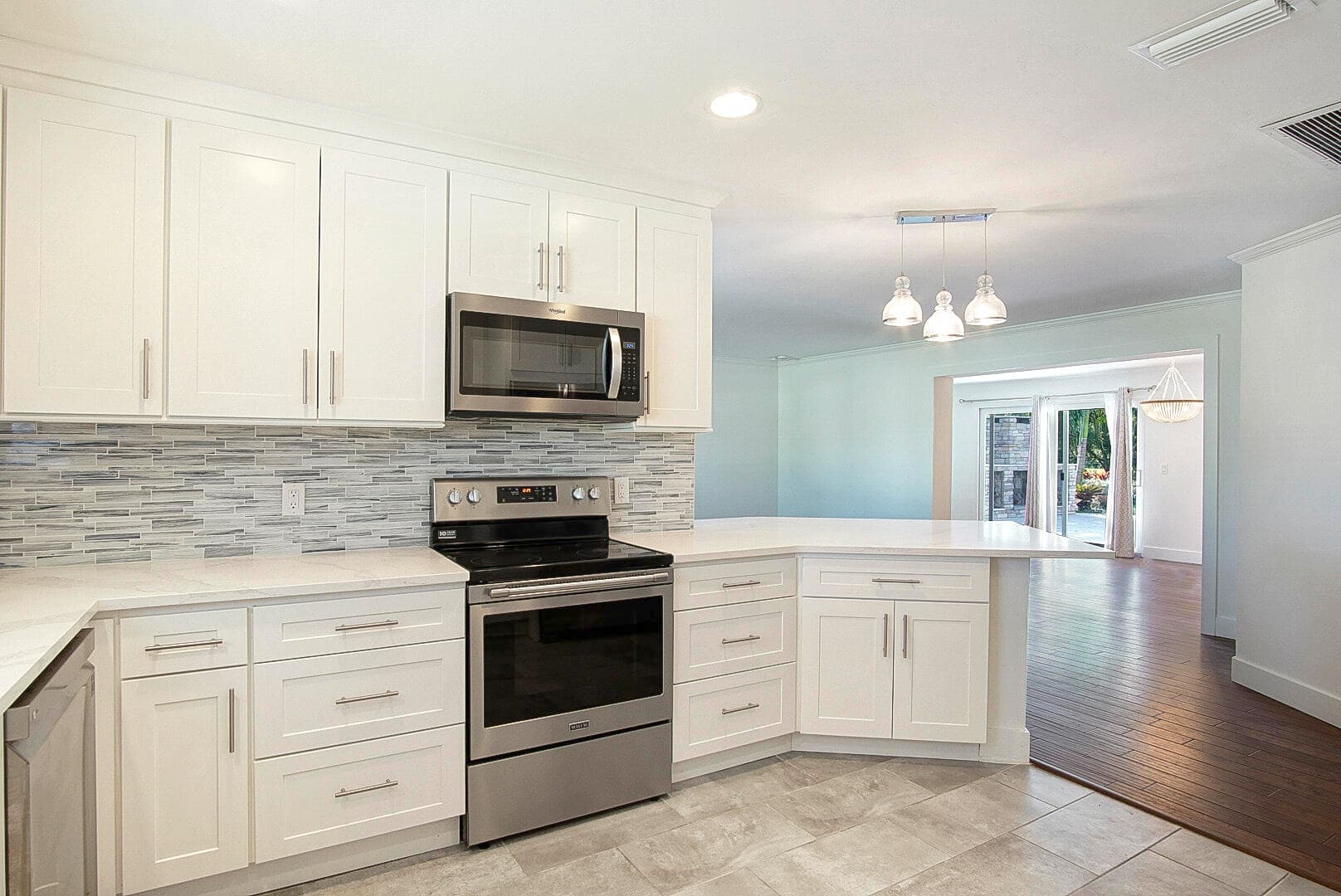 924 Pompano Drive, Jupiter, FL 33458 — photo 5 of 36