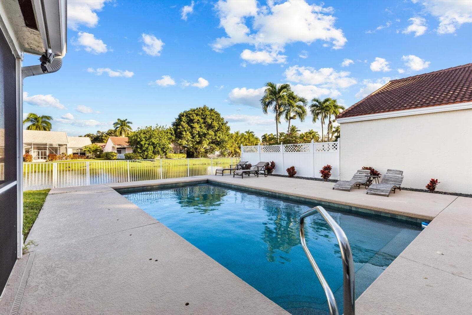 1049 Siena Oaks Circle E, Palm Beach Gardens, FL 33410 — photo 26 of 43