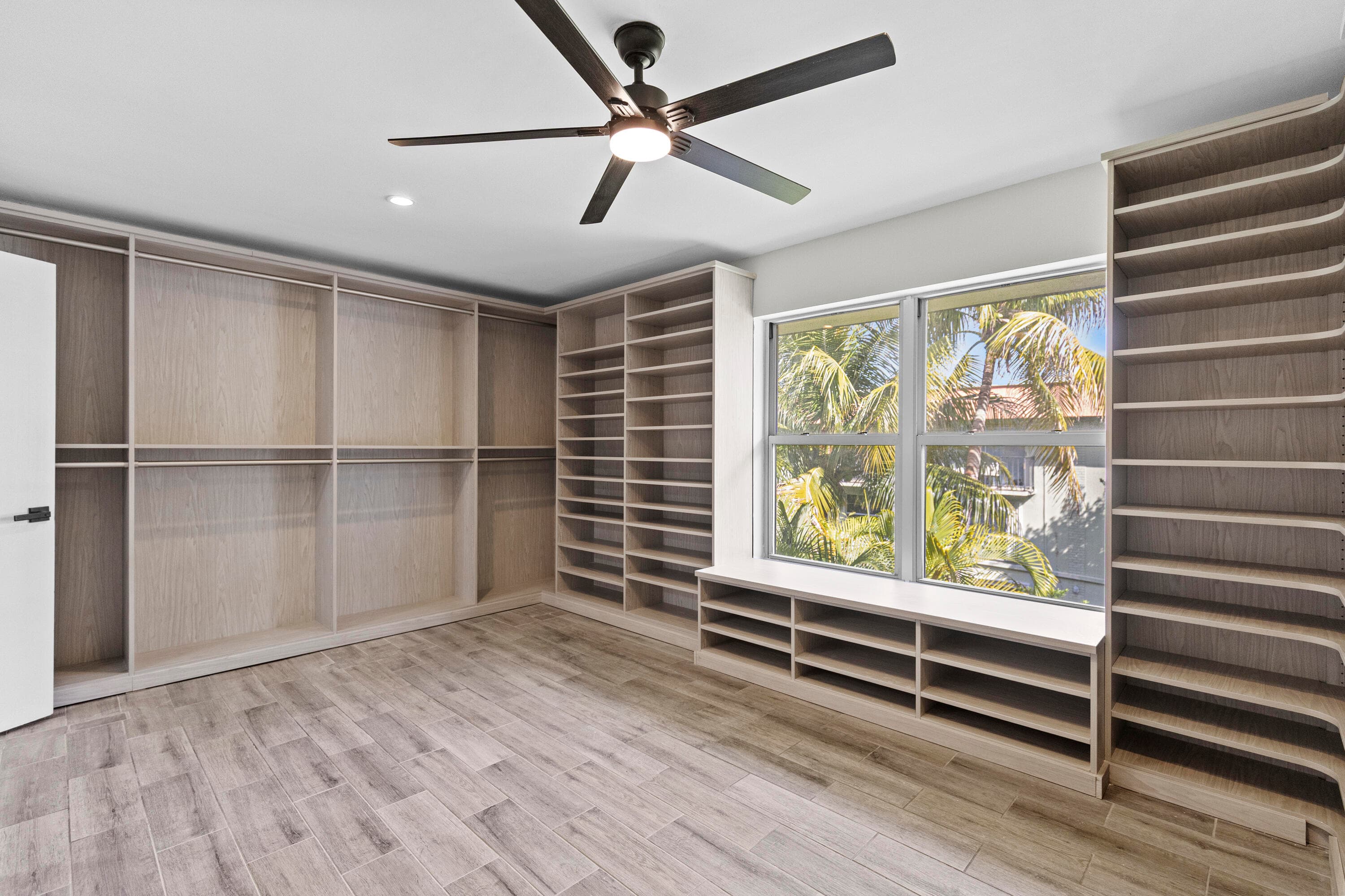 809 W Oakland Park Boulevard K12, Oakland Park, FL 33311 — photo 15 of 27