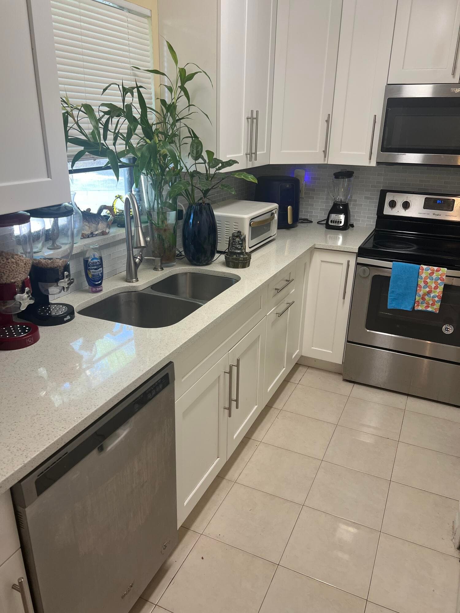 1309 W Frangipani Circle, Lantana, FL 33462 — photo 2 of 10
