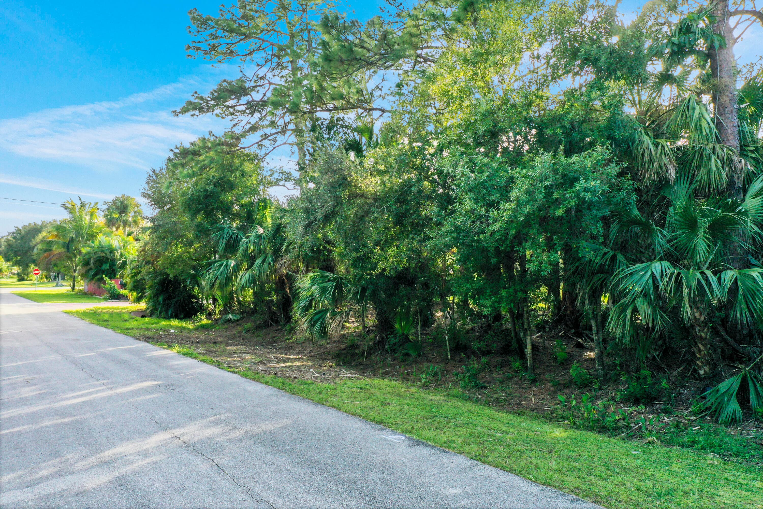 8503 W Penny Lane, Fort Pierce, FL 34951 — photo 5 of 9