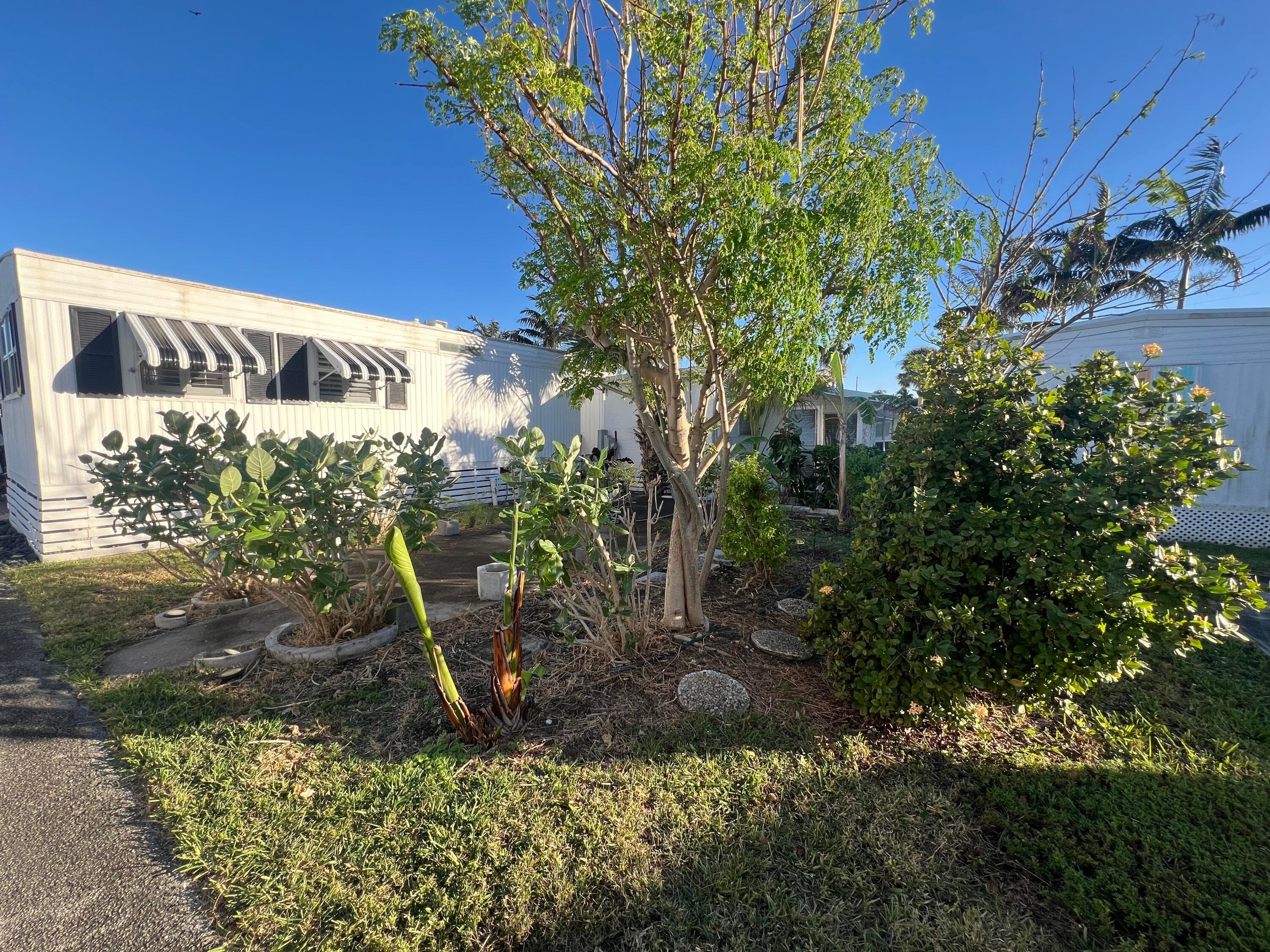 21 Ruthmary Avenue G, Briny Breezes, FL 33435 — photo 4 of 15