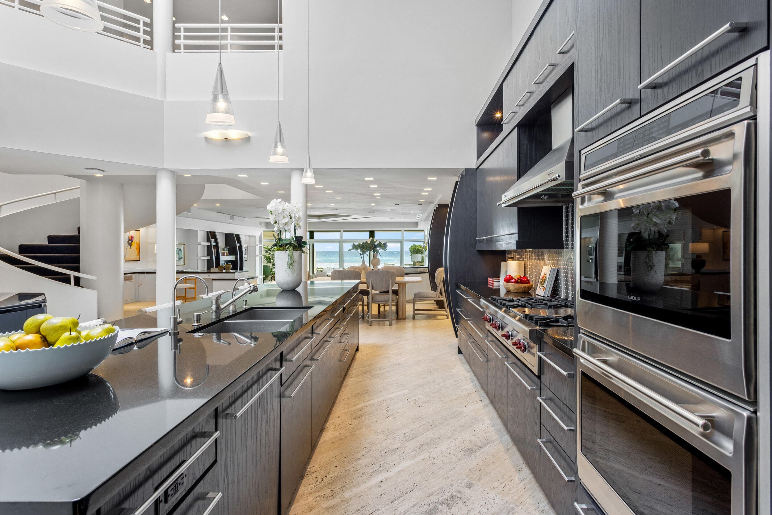 2 Sloans Curve Drive, Palm Beach, FL 33480 — photo 16 of 44