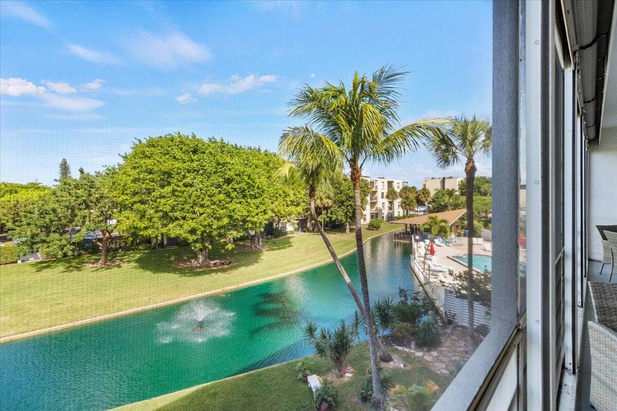 300 Waterway Drive S 308, Lantana, FL 33462 — photo 27 of 32