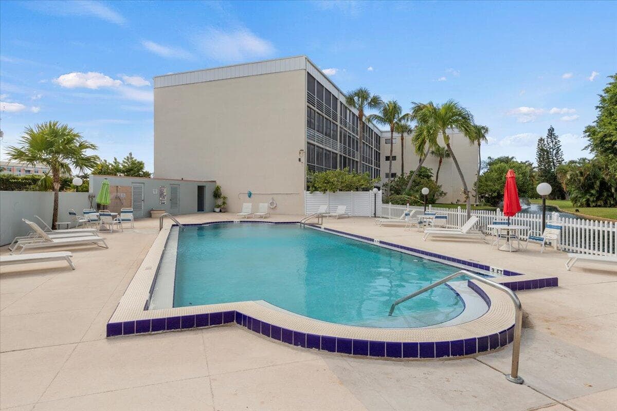 300 Waterway Drive S 308, Lantana, FL 33462 — photo 30 of 32