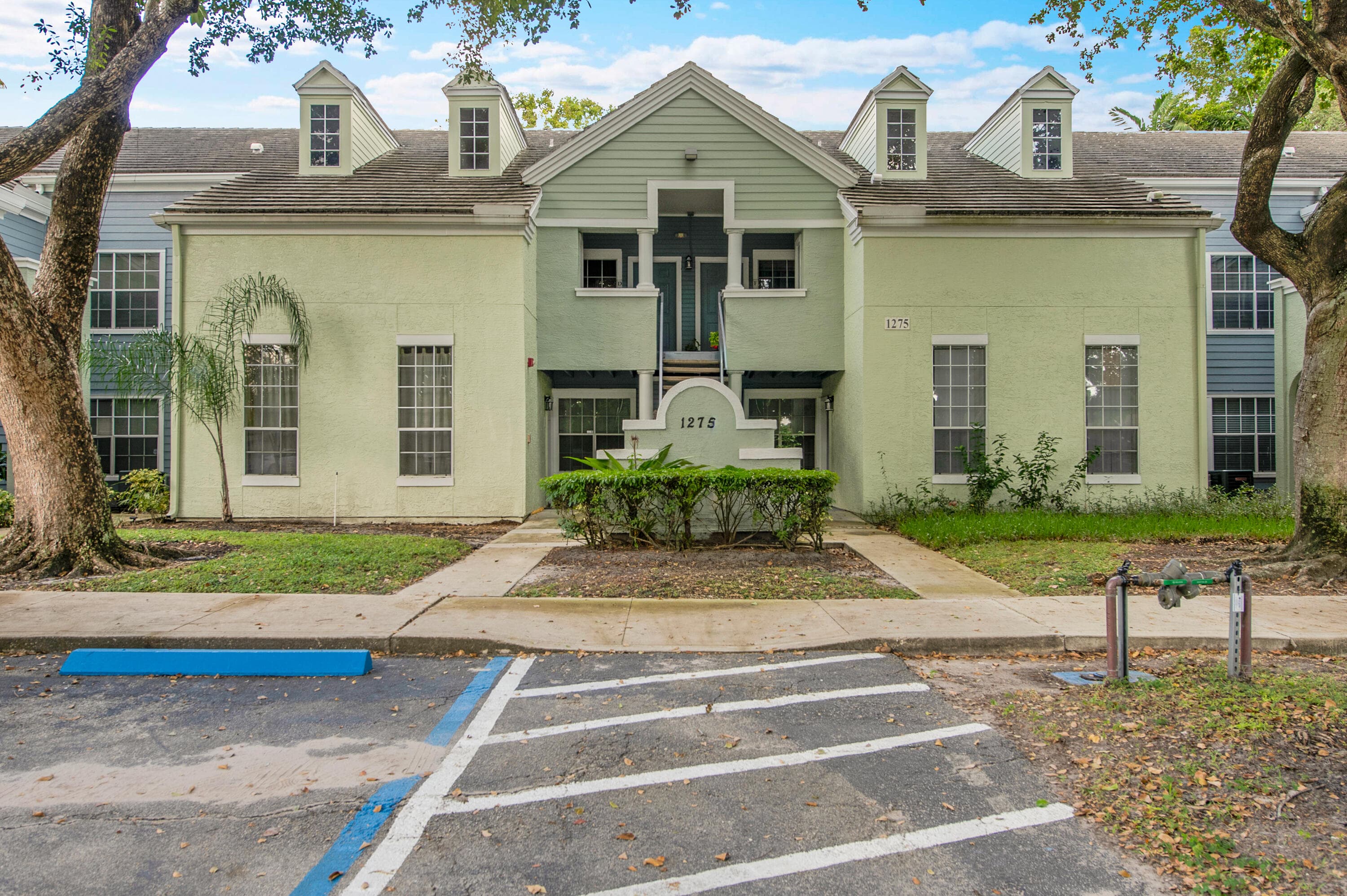 1275 Crystal Way K, Delray Beach, FL 33444 — photo 2 of 44