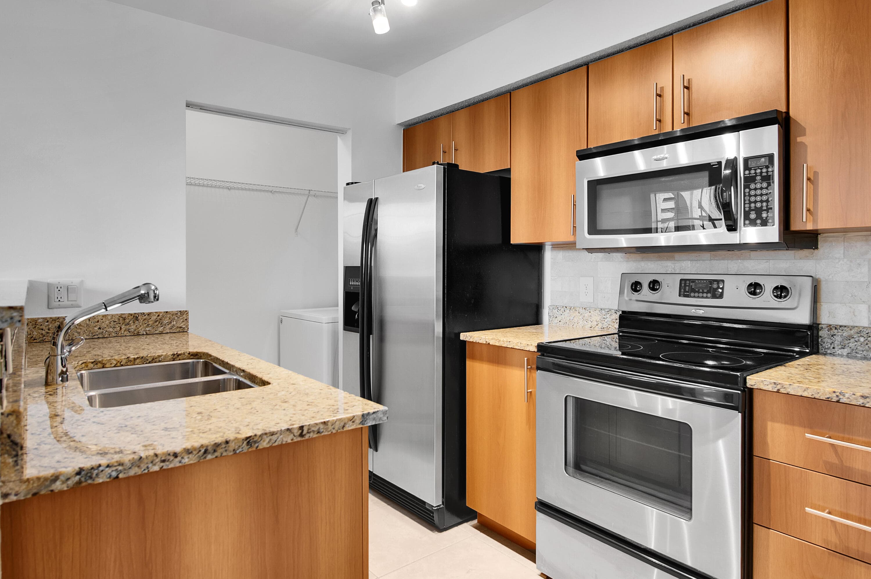 1275 Crystal Way K, Delray Beach, FL 33444 — photo 15 of 44
