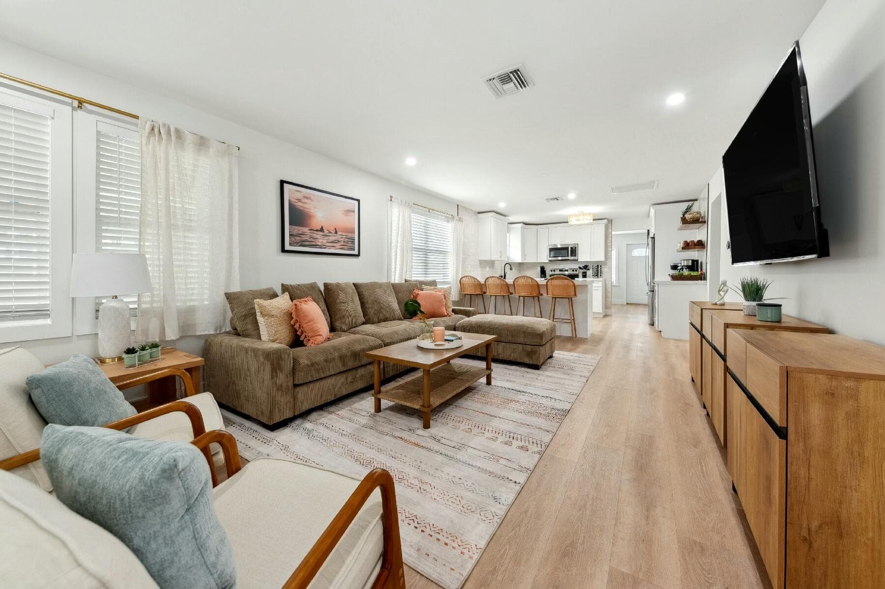 125 NW 3rd Avenue, Delray Beach, FL 33444 — photo 3 of 32