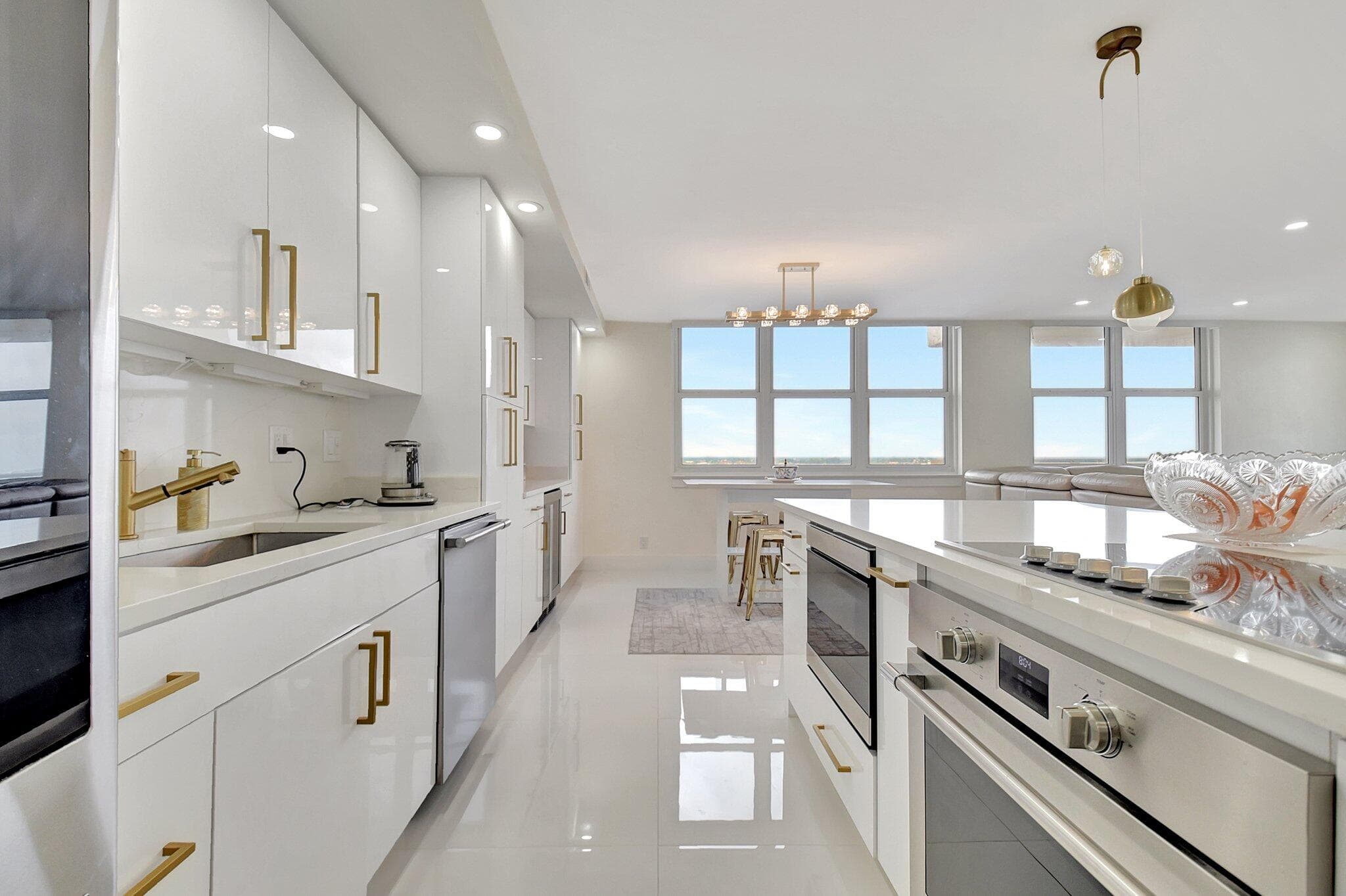 5440 N Ocean Drive 1002, Singer Island, FL 33404 — photo 17 of 70