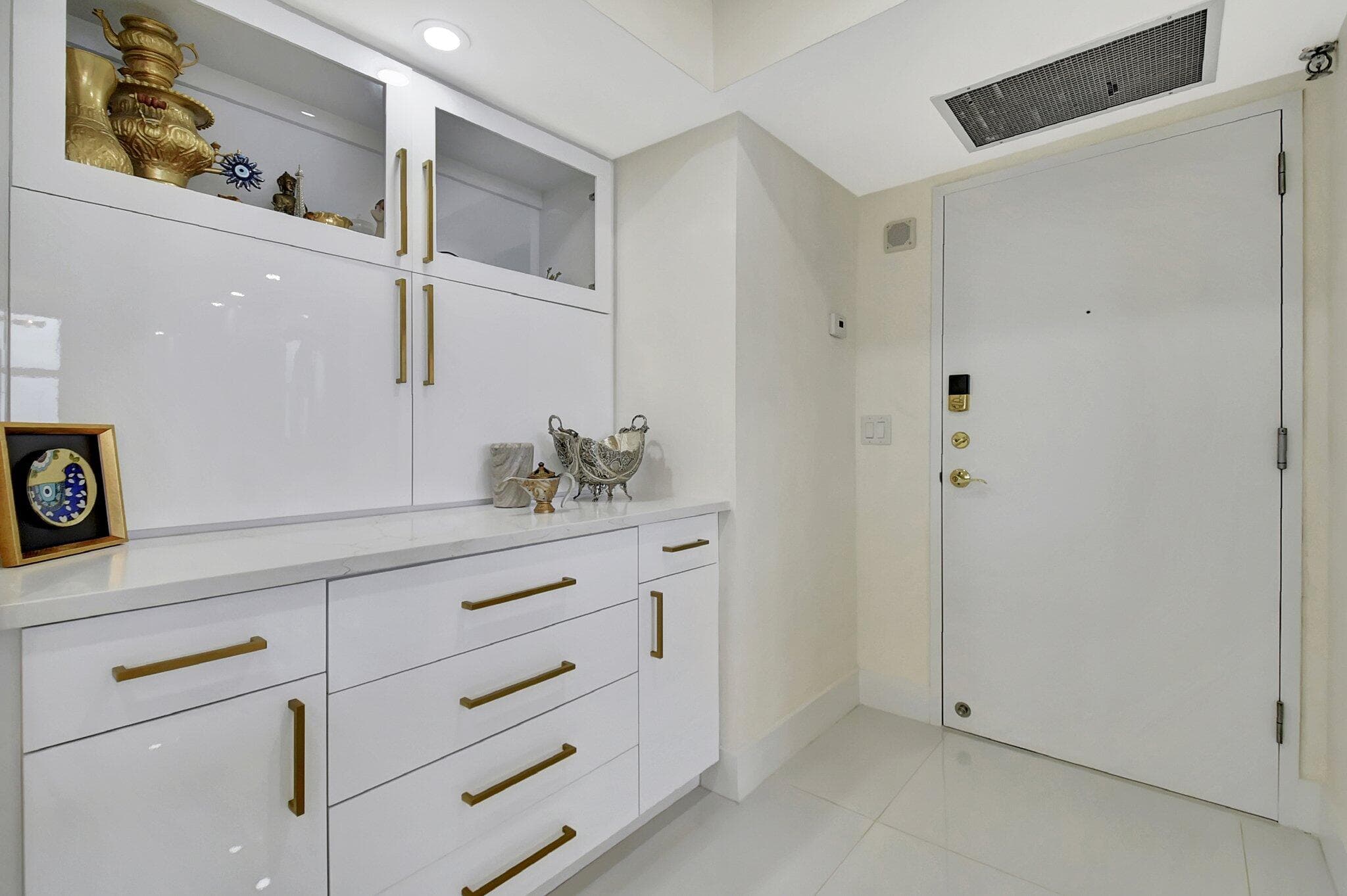 5440 N Ocean Drive 1002, Singer Island, FL 33404 — photo 10 of 70